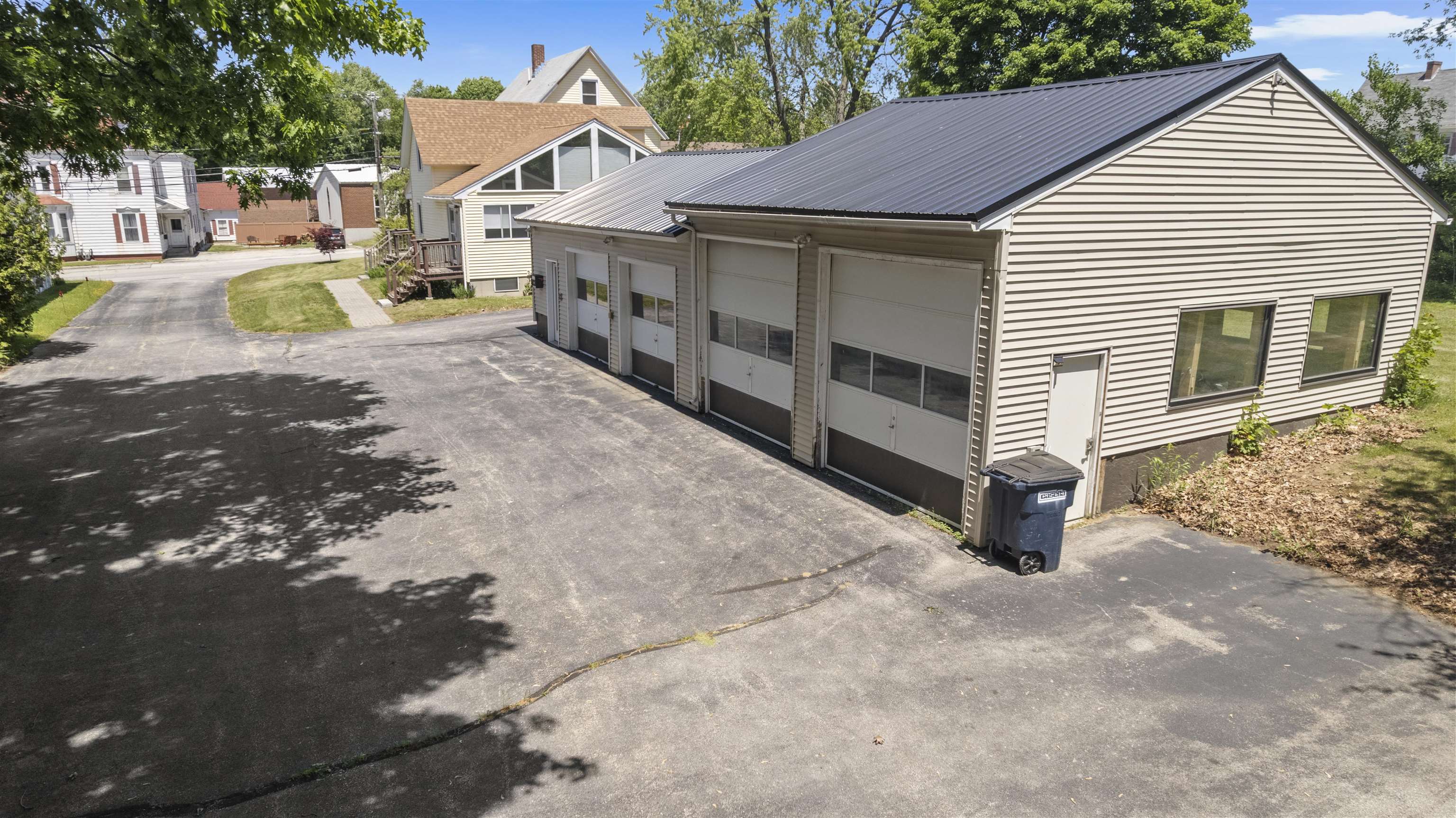 7 School St, Allenstown, NH 03275