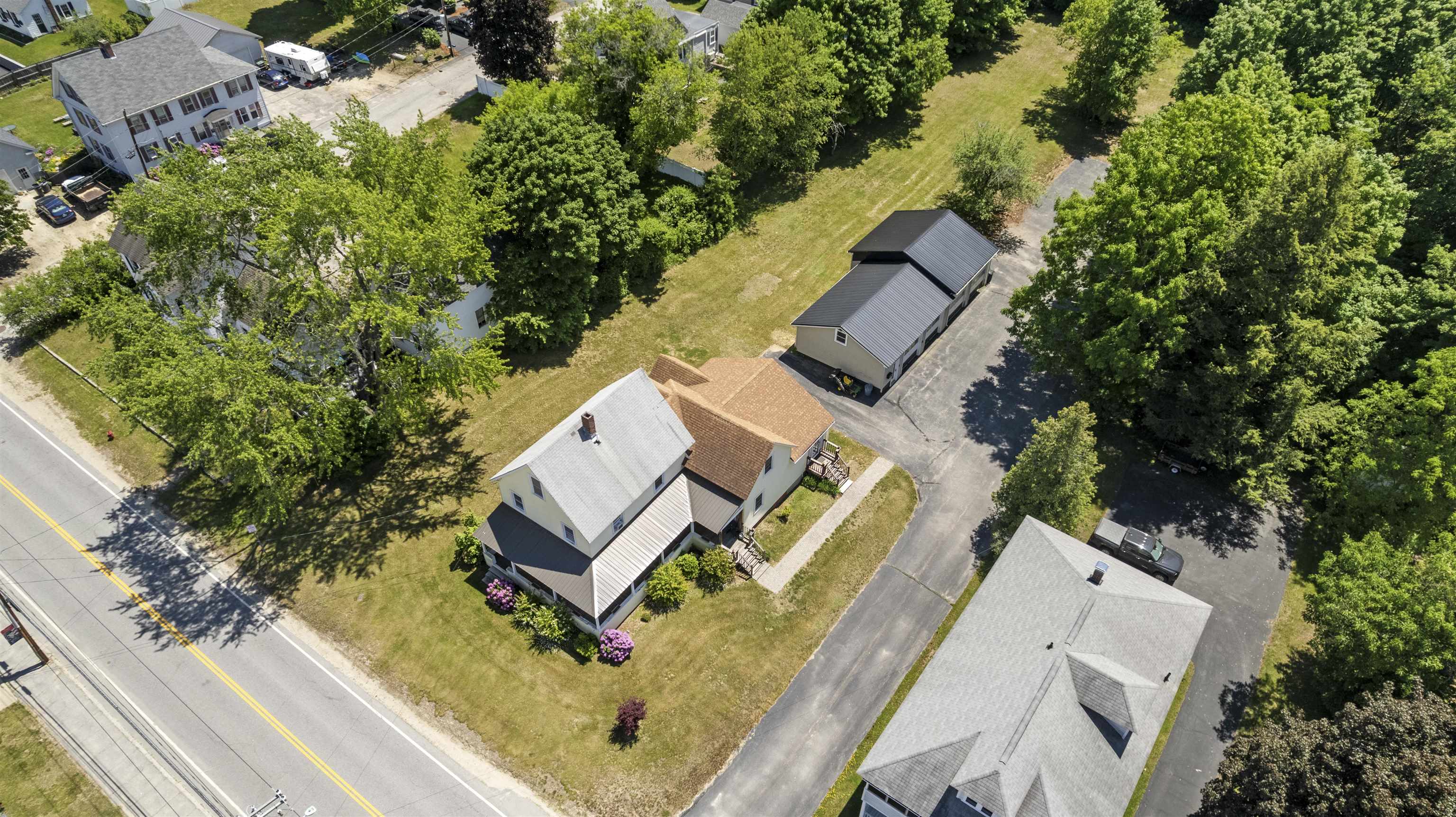 7 School St, Allenstown, NH 03275