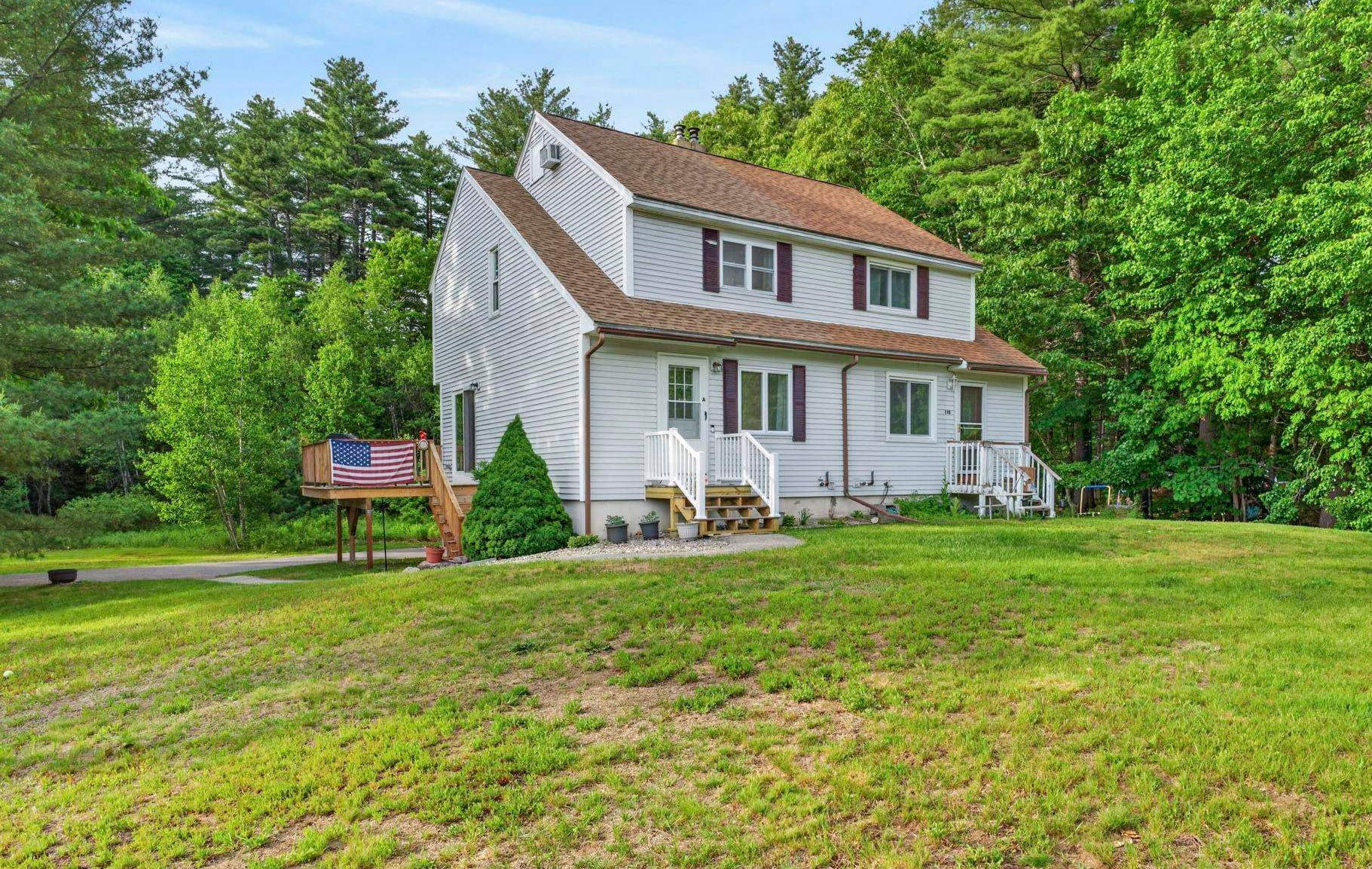 24a Fairway Rd, Londonderry, NH 03053