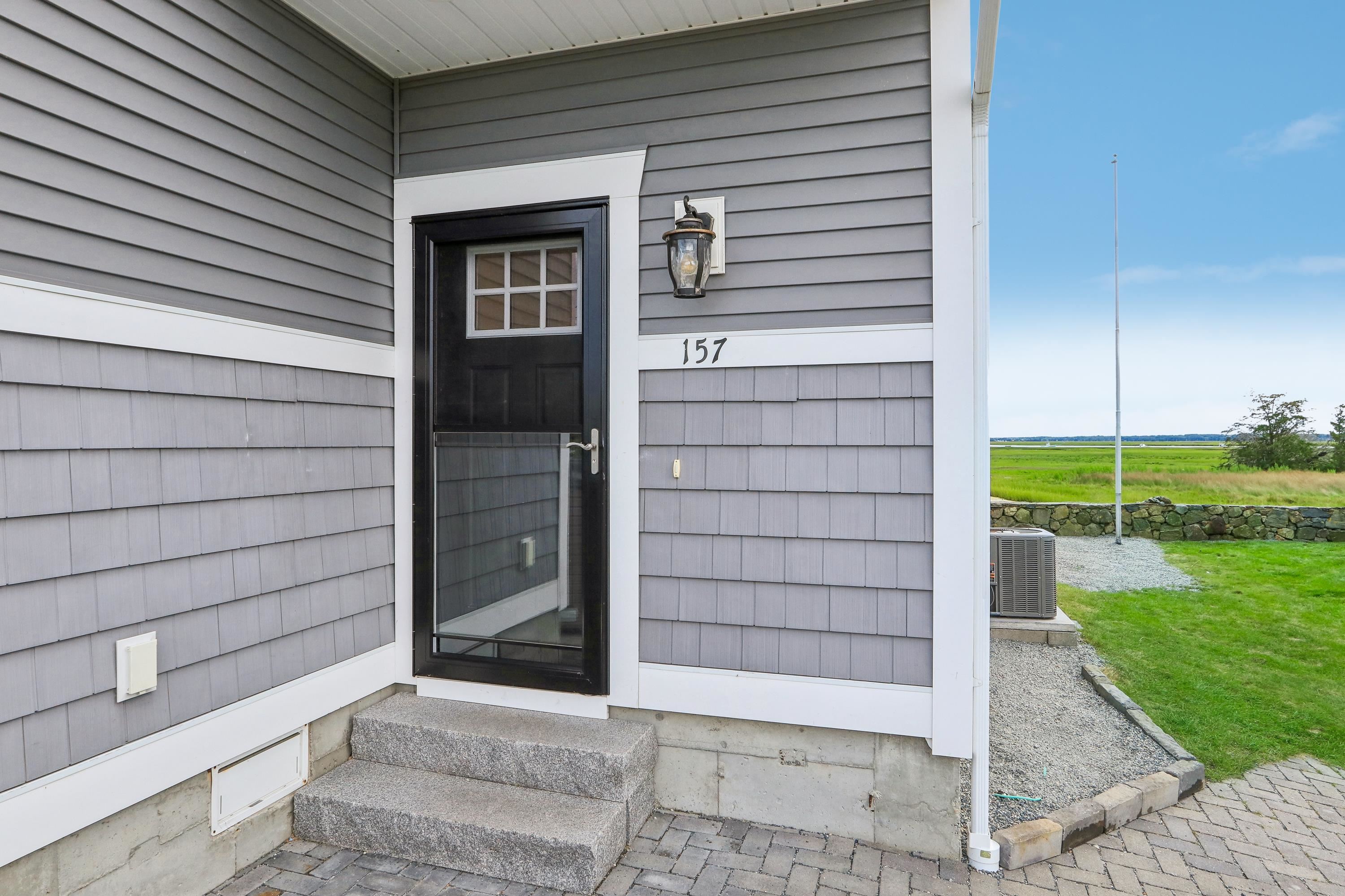 155 Island Pa #B, Hampton, NH 03842