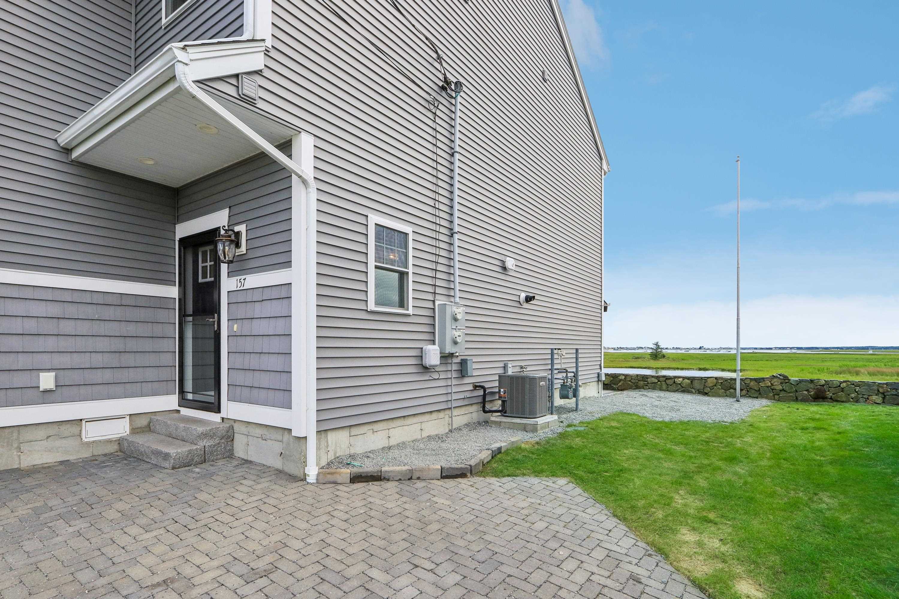 155 Island Pa #B, Hampton, NH 03842