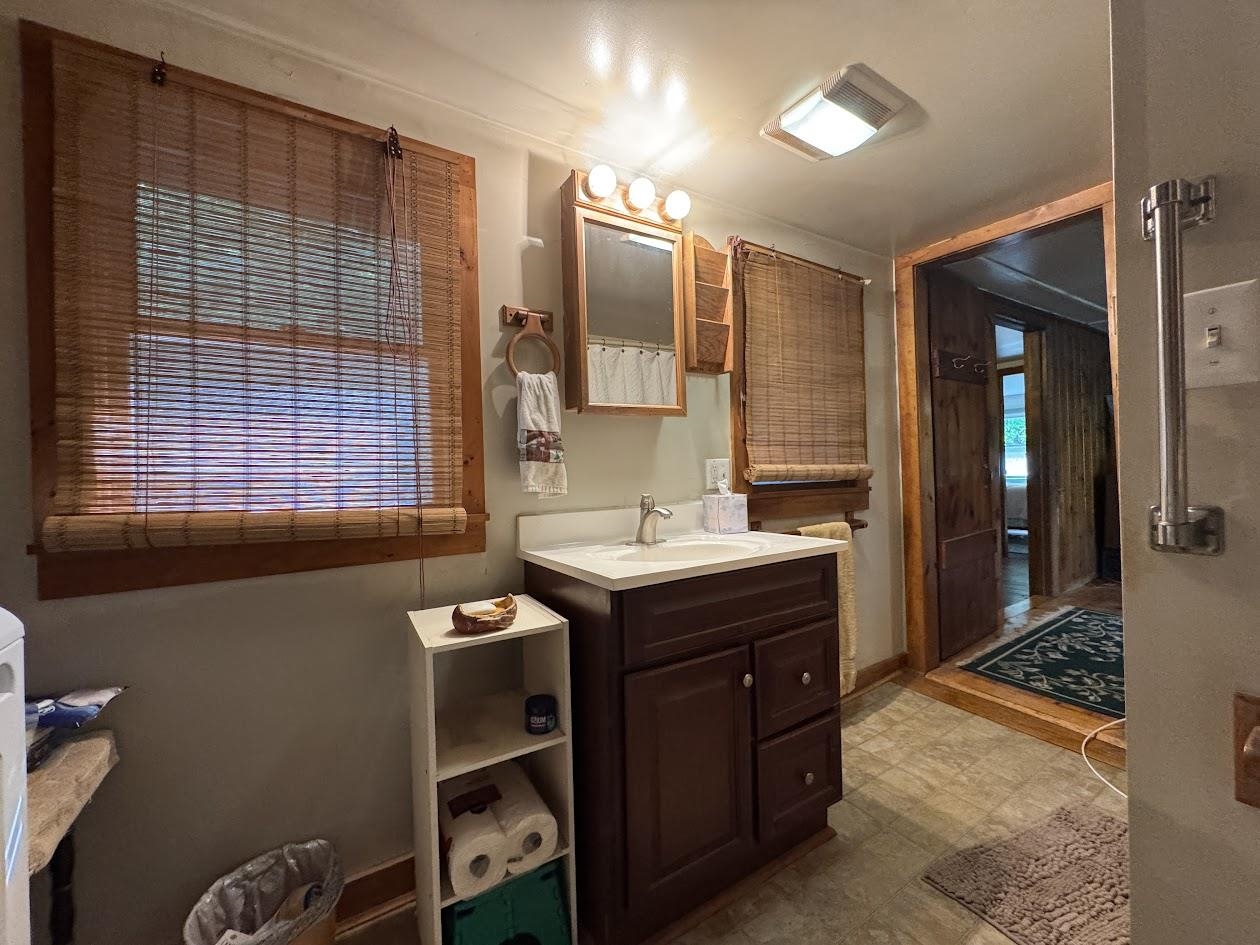 1003 East Washington Rd, Hillsborough, NH 03244