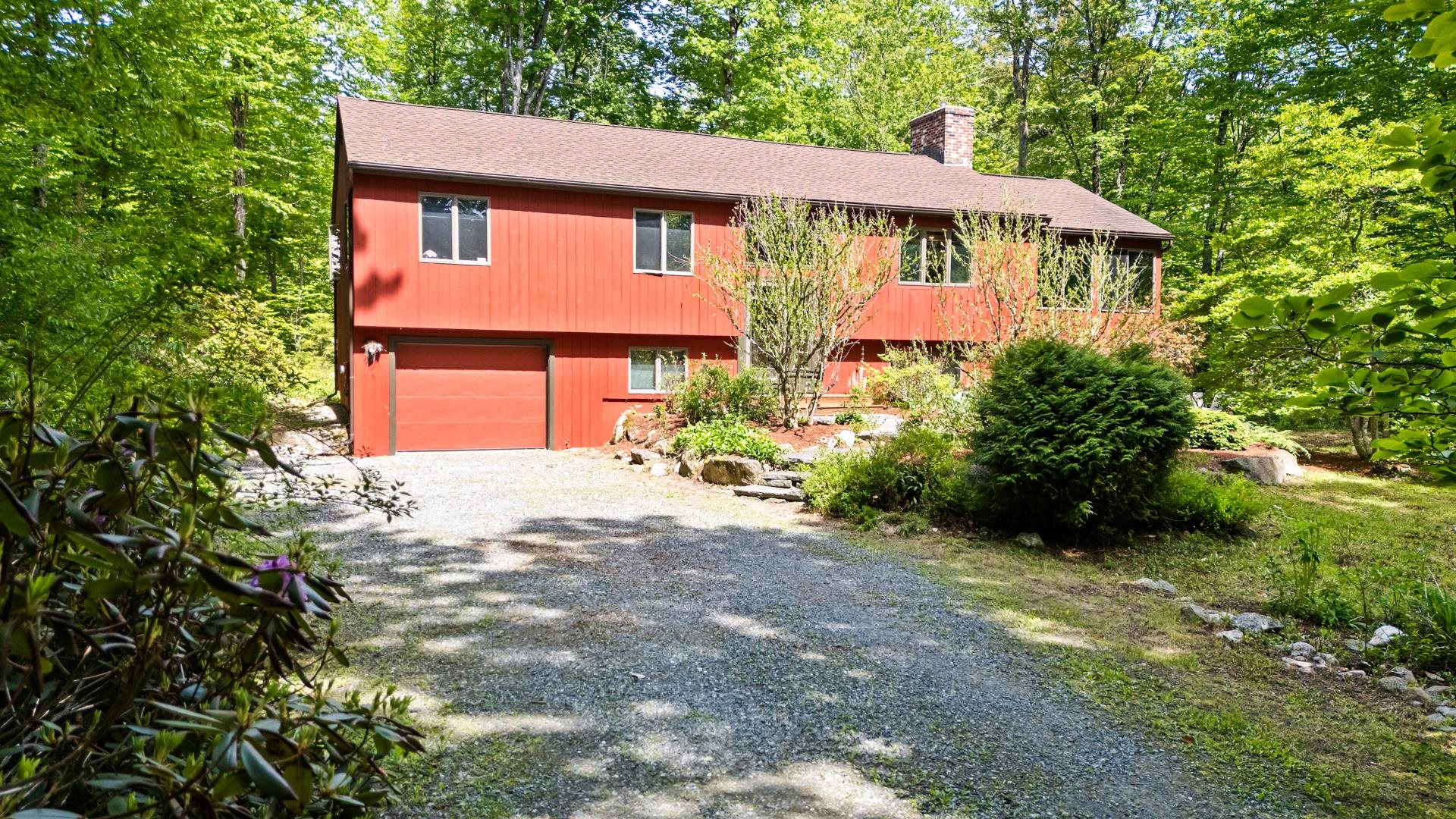 8 Sunset Walk, Enfield, NH 03748