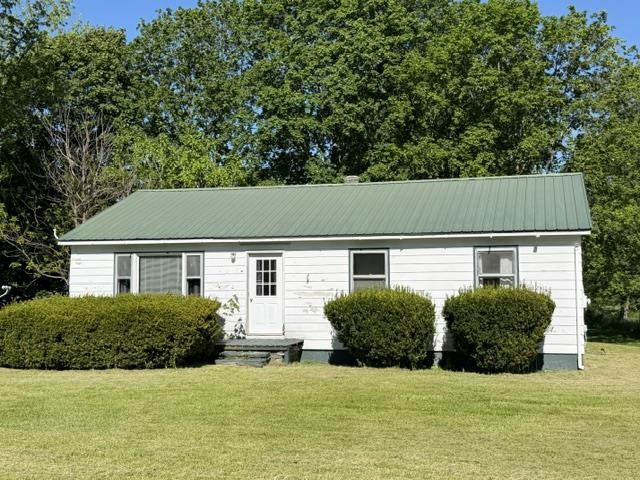 Poultney VT&nbsp;Home for sale $$224,900 $206 per sq.ft.