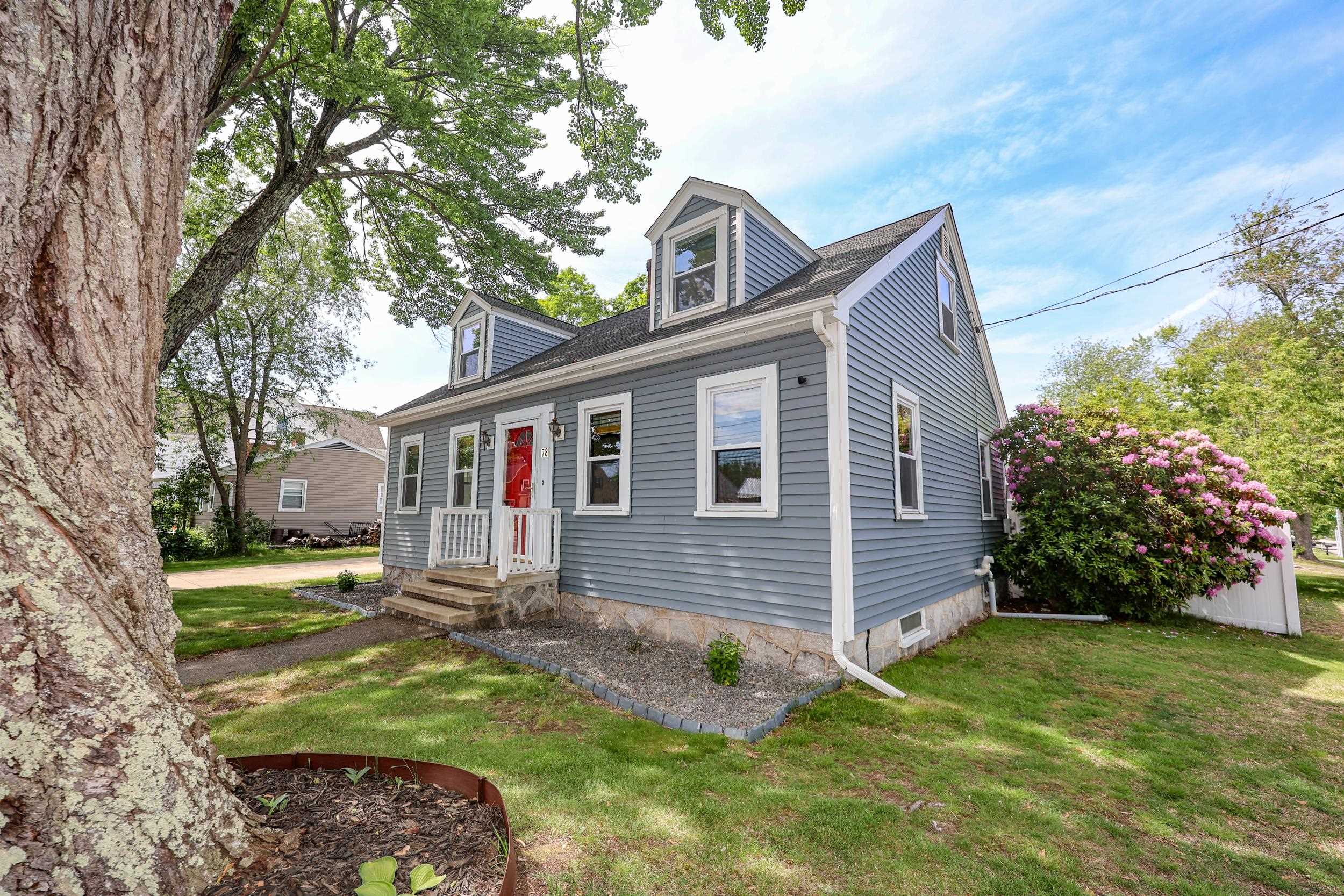 78 Candia Rd, Manchester, NH 03109