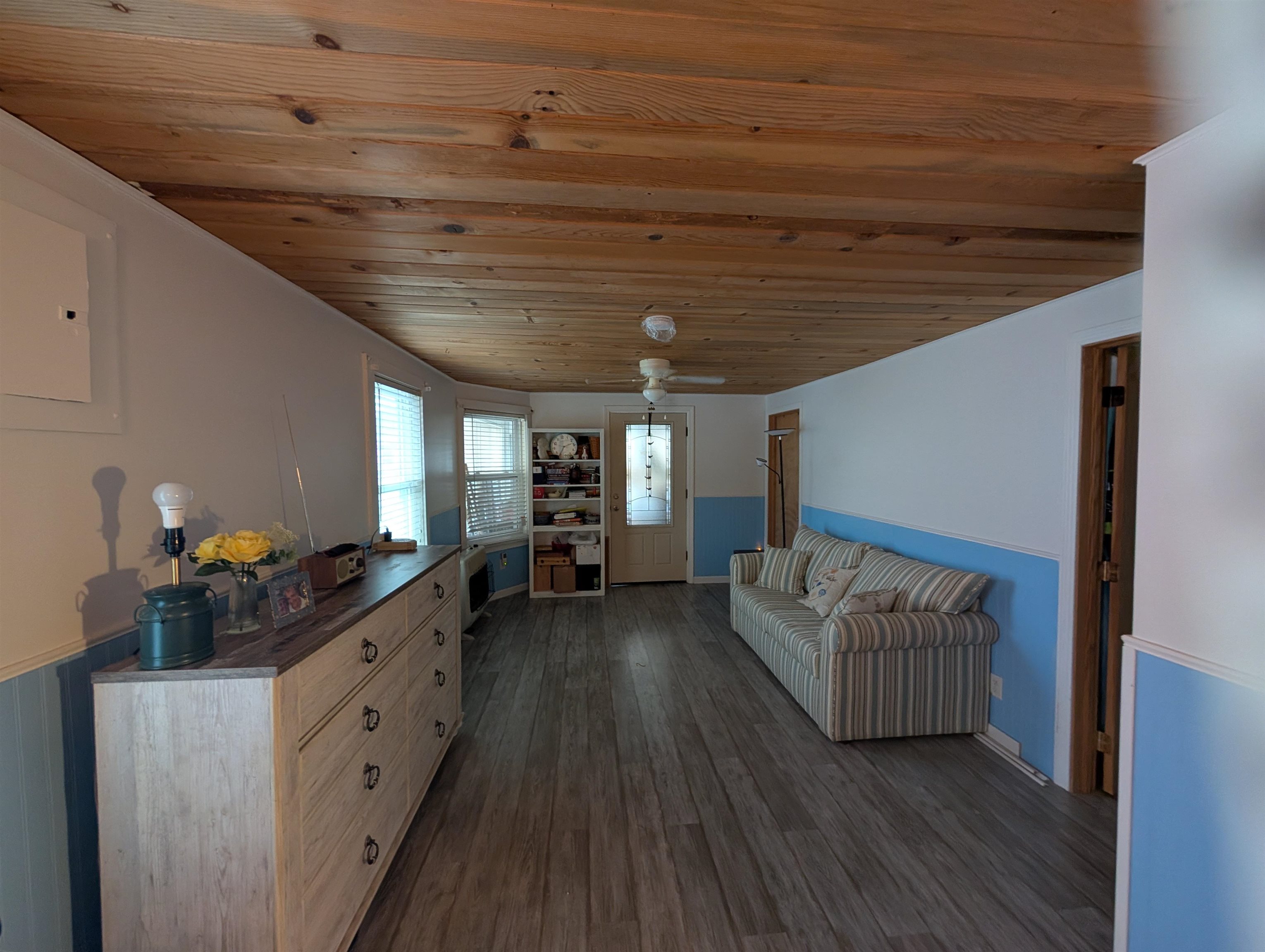 12 Kentville Ter, Hampton, NH 03842