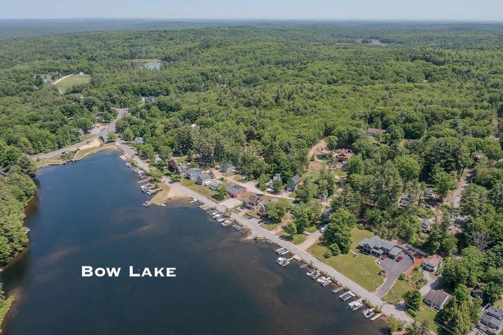 31 Lake View Dr, Strafford, NH 03884