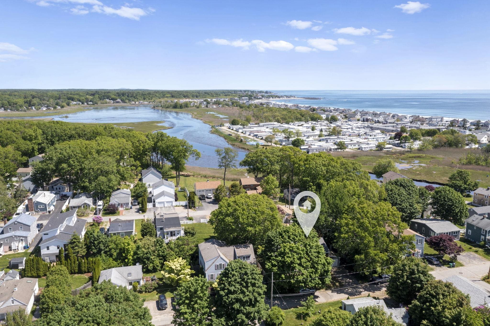 11 Emerald Ave, Hampton, NH 03842