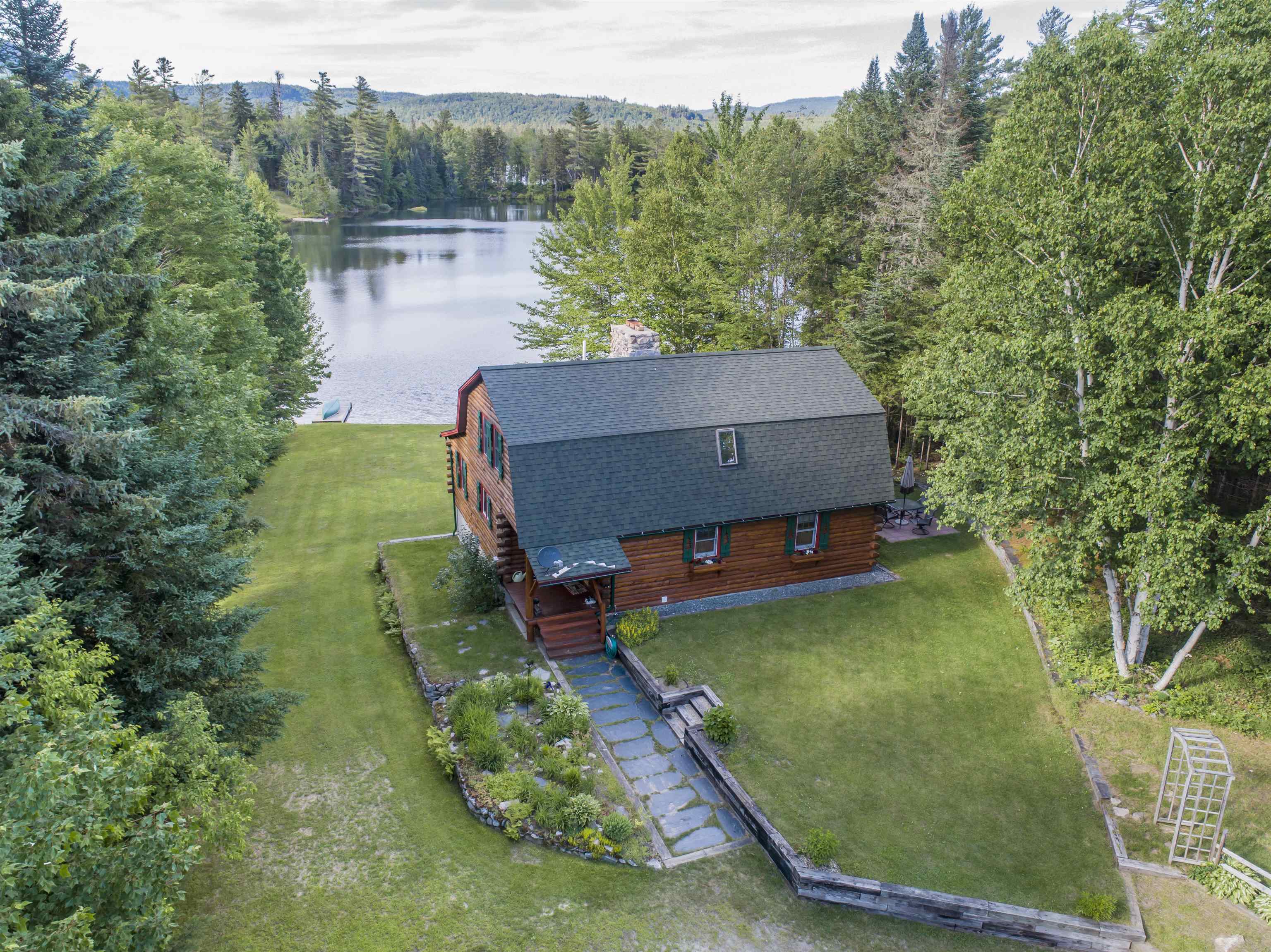 78 Little Pond Rd, Errol, NH 03579