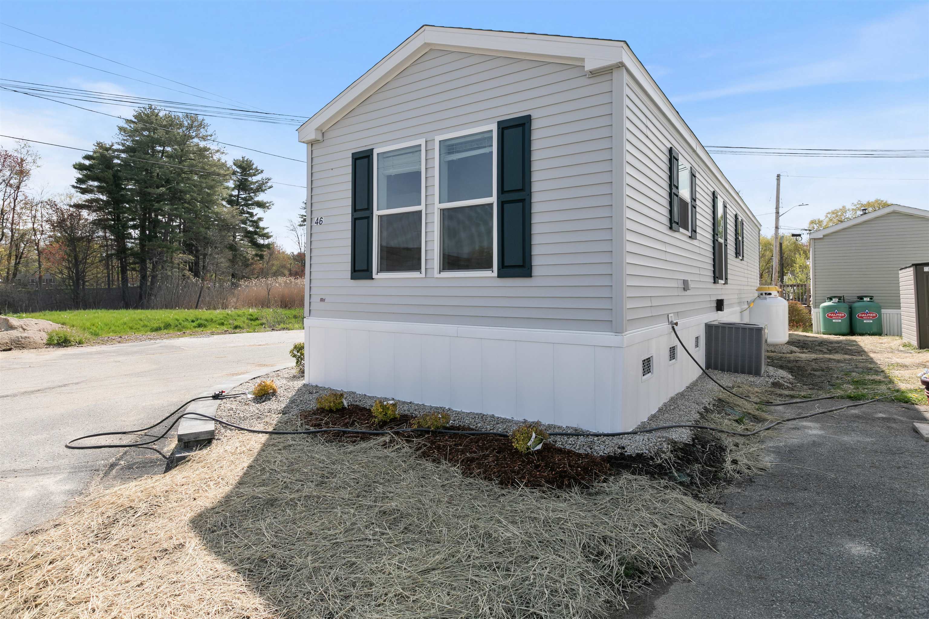 46 Brookwood Dr, Salem, NH 03079