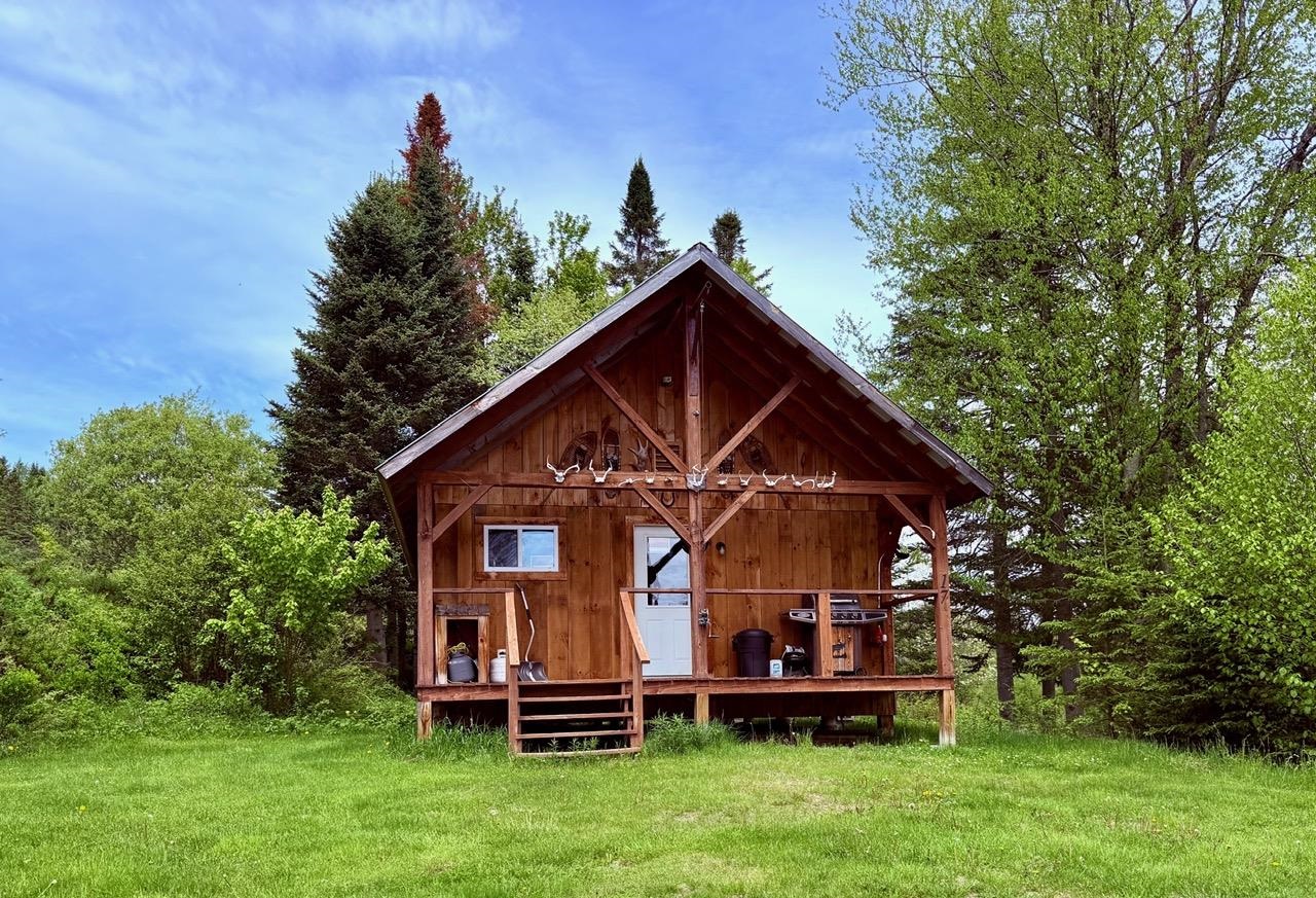17 Cone Ps, Pittsburg, NH 03592