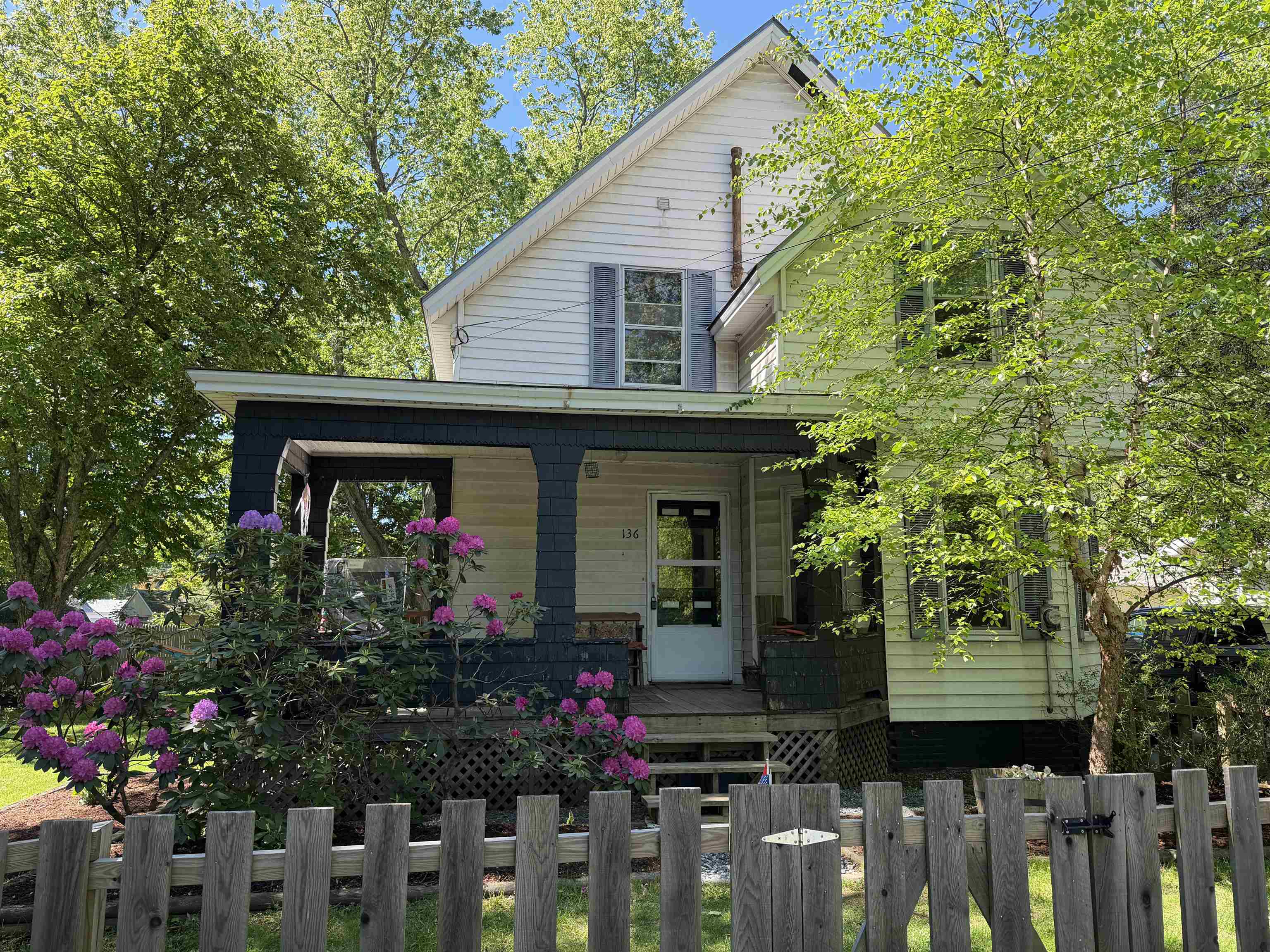 HARTFORD VT&nbsp;Home for sale $$329,000 | $141 per sq.ft.