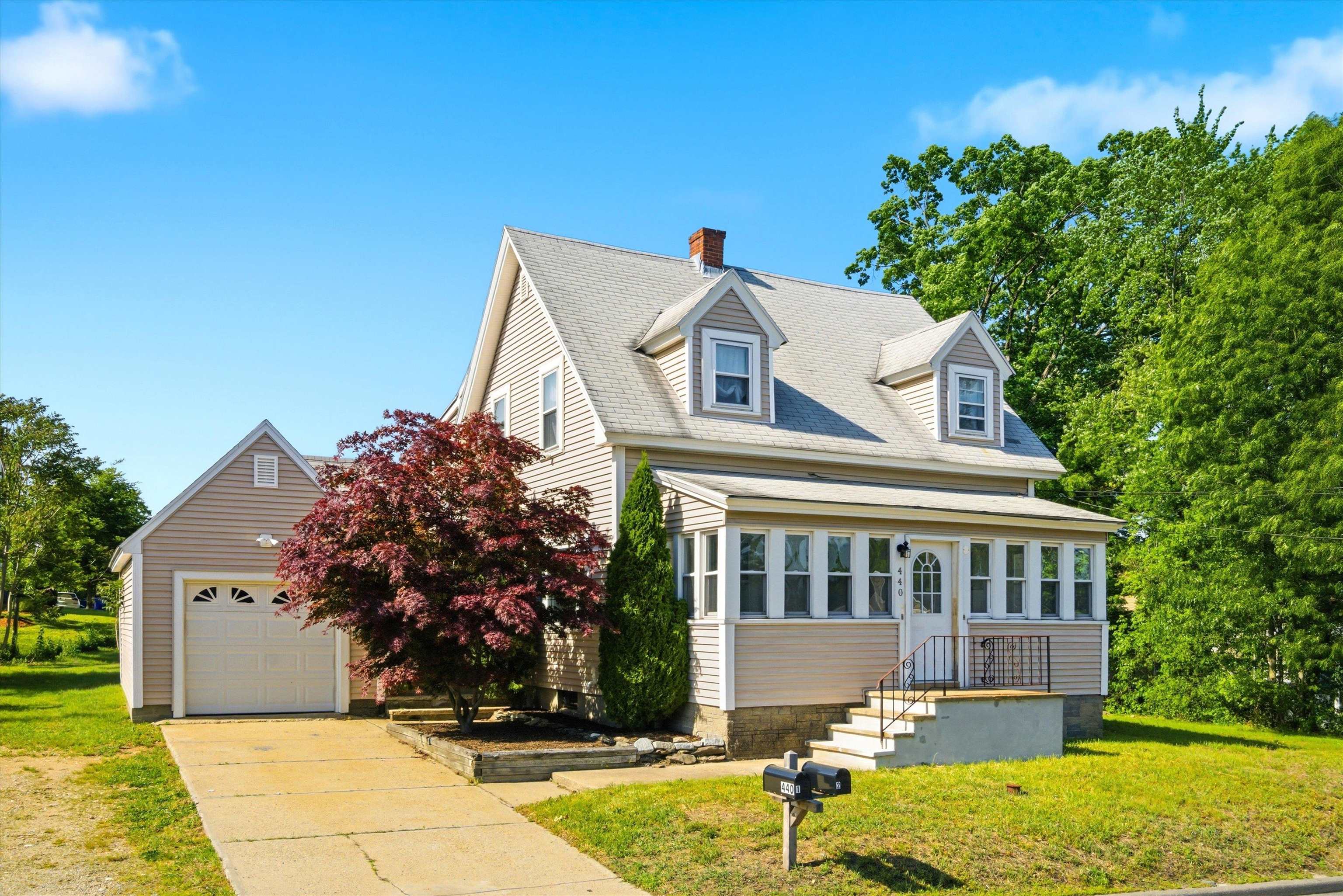 440 Gold St, Manchester, NH 03103