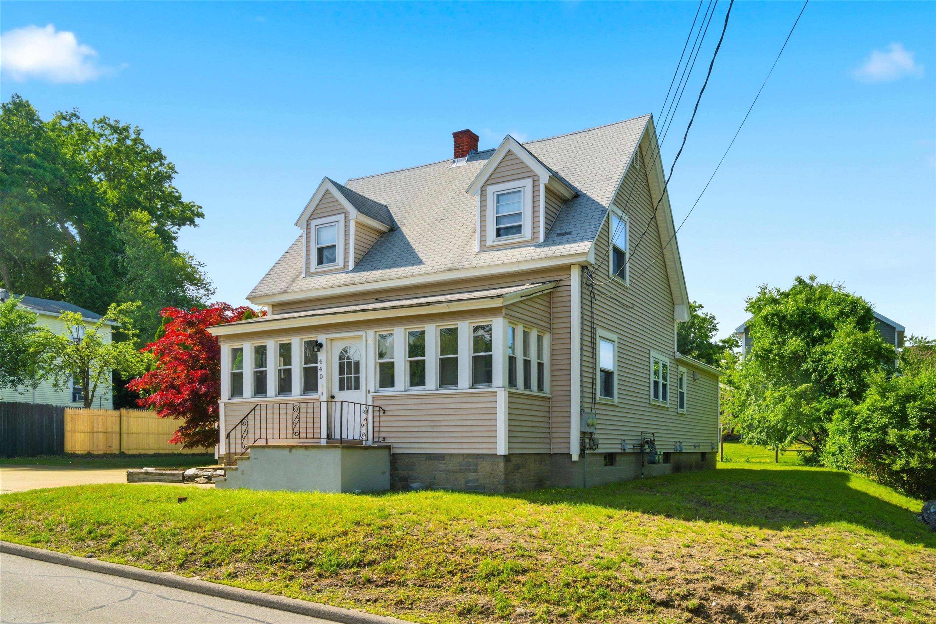 440 Gold St, Manchester, NH 03103