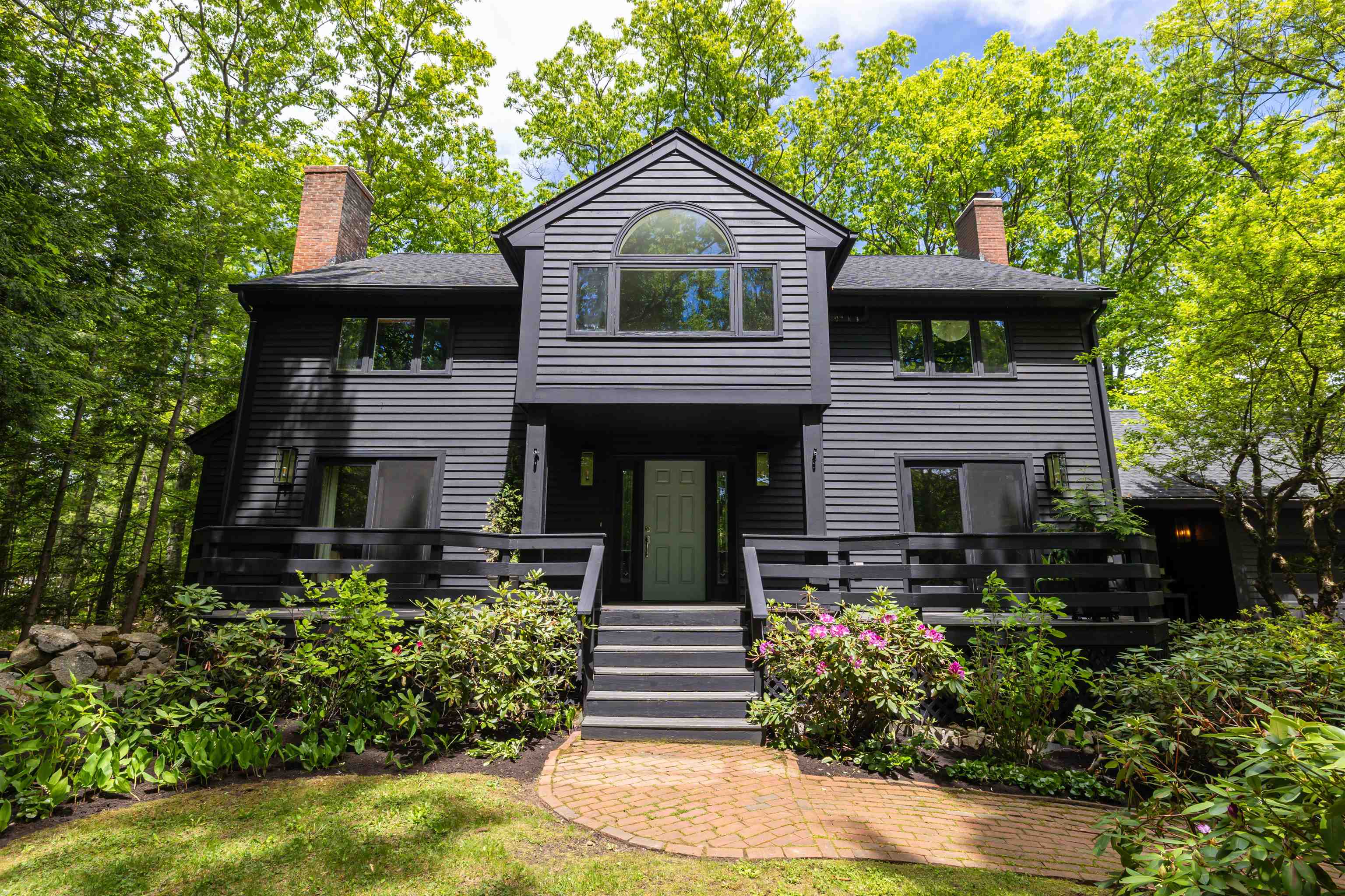13 Pond Place Ln, Concord, NH 03301