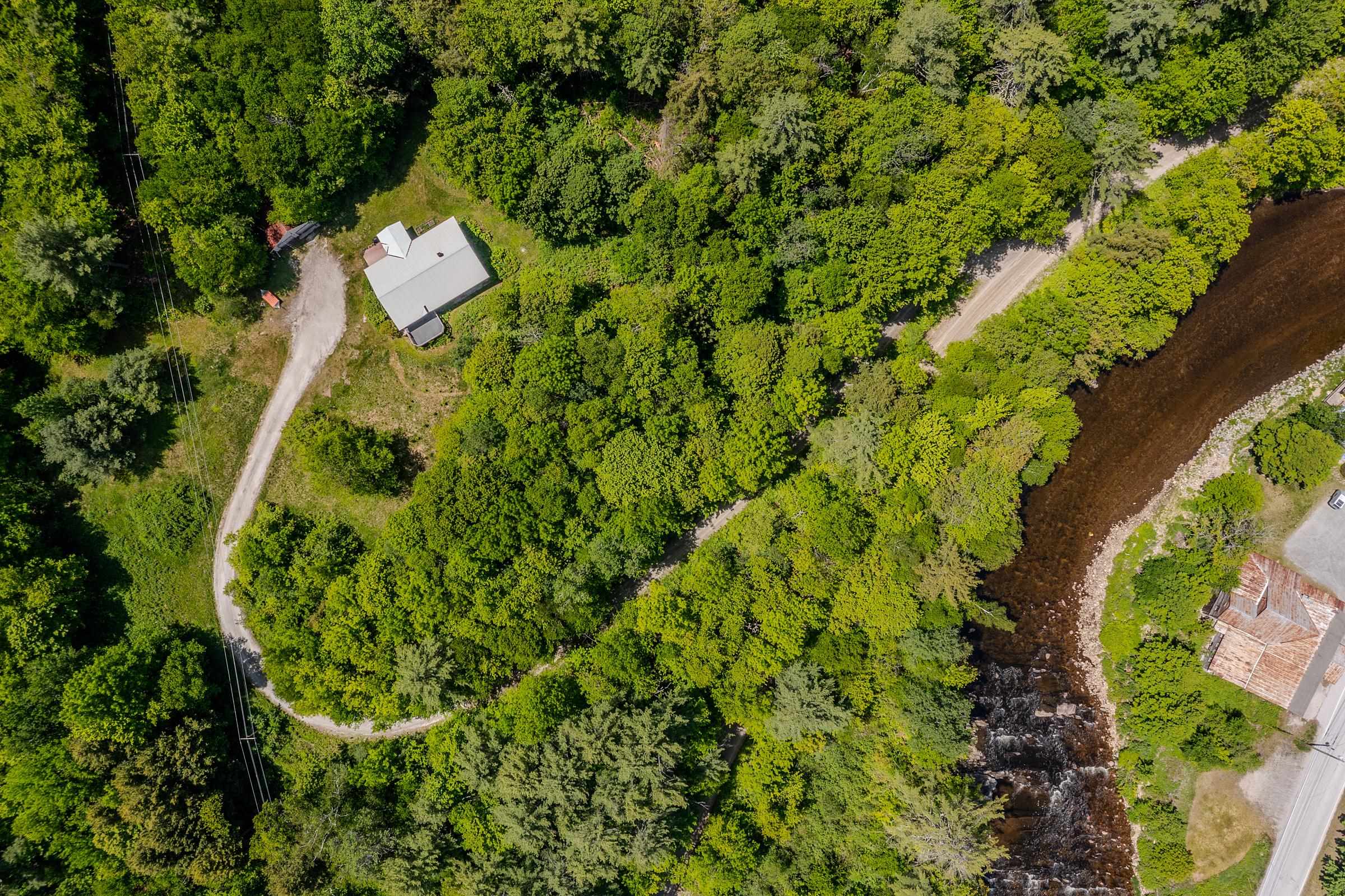Photo 3 of Single family home for sale at 494 West River Rd, South Londonderry, VT 05155 | MLS# 5093410 | Listing updated on 2026-09-17