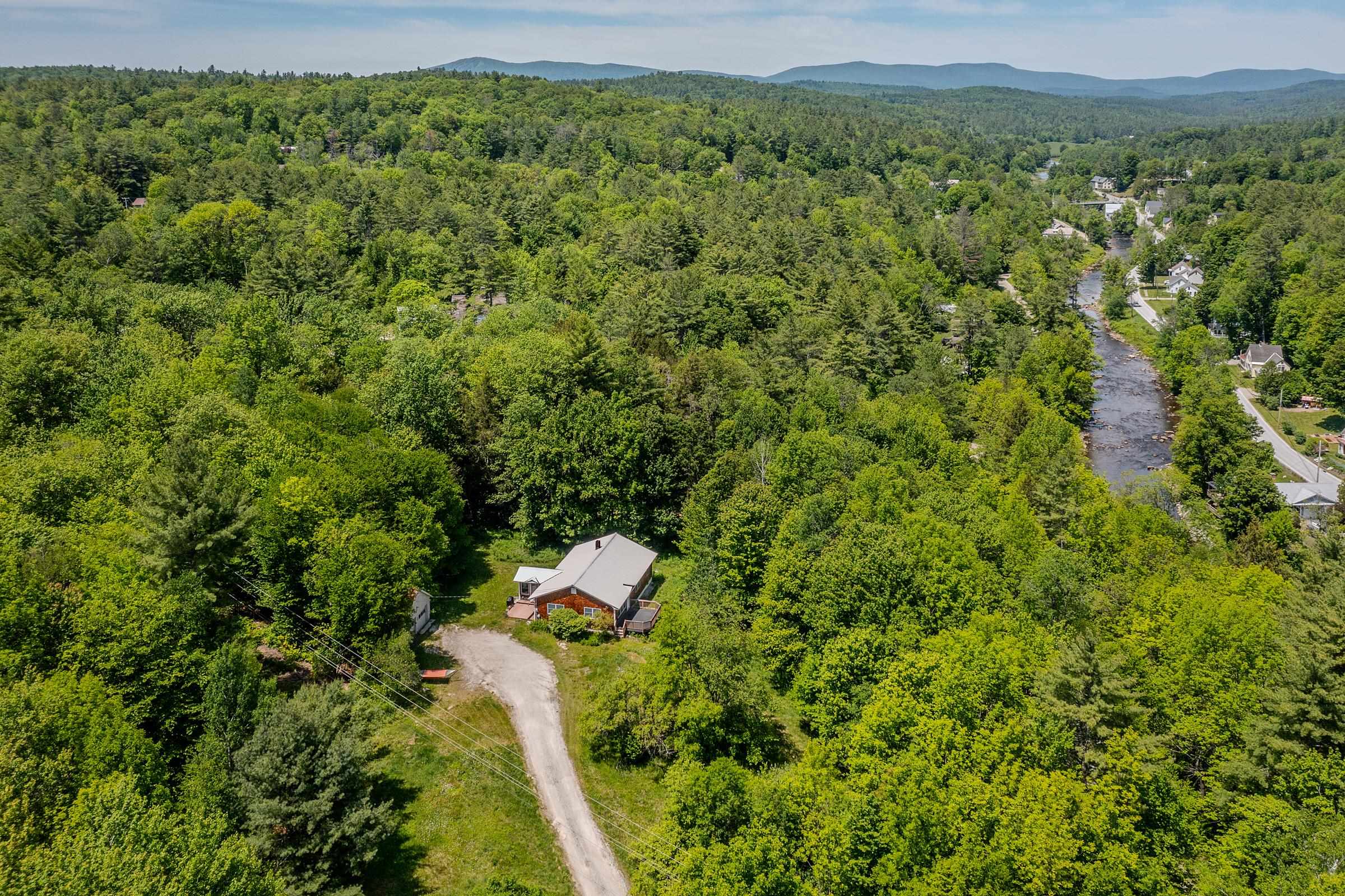 Photo 4 of Single family home for sale at 494 West River Rd, South Londonderry, VT 05155 | MLS# 5093410 | Listing updated on 2026-09-17