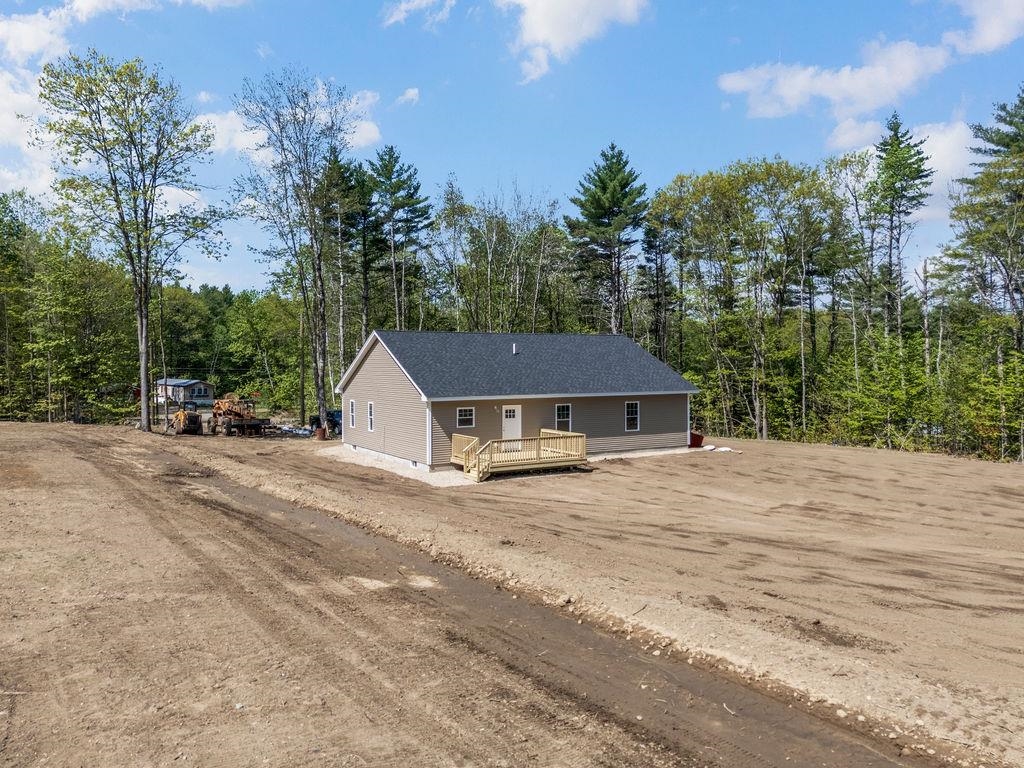 374 Hare Rd, Milton, NH 03851