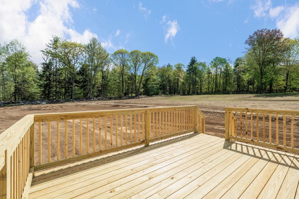 374 Hare Rd, Milton, NH 03851