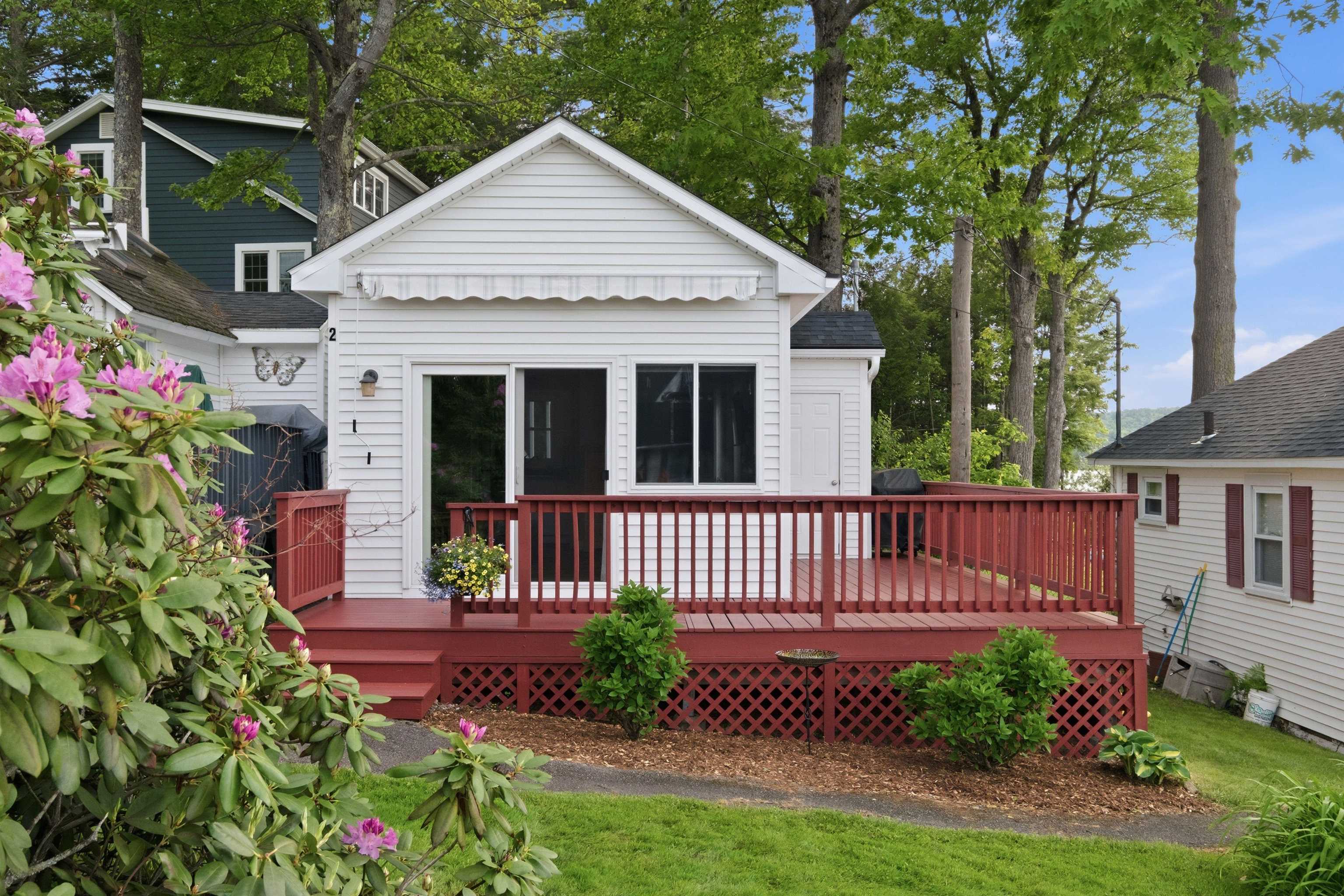 1026 Weirs Blvd, Laconia, NH 03246