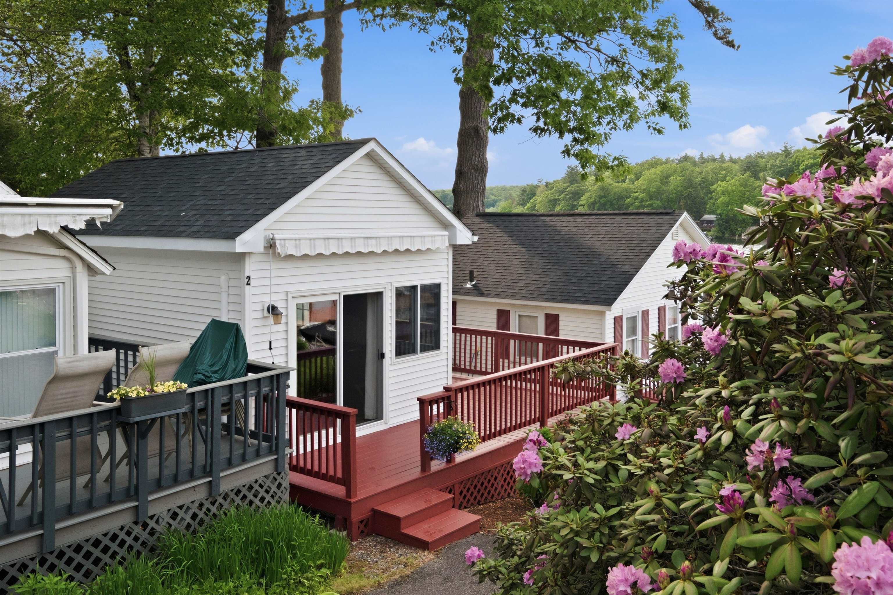 1026 Weirs Blvd, Laconia, NH 03246