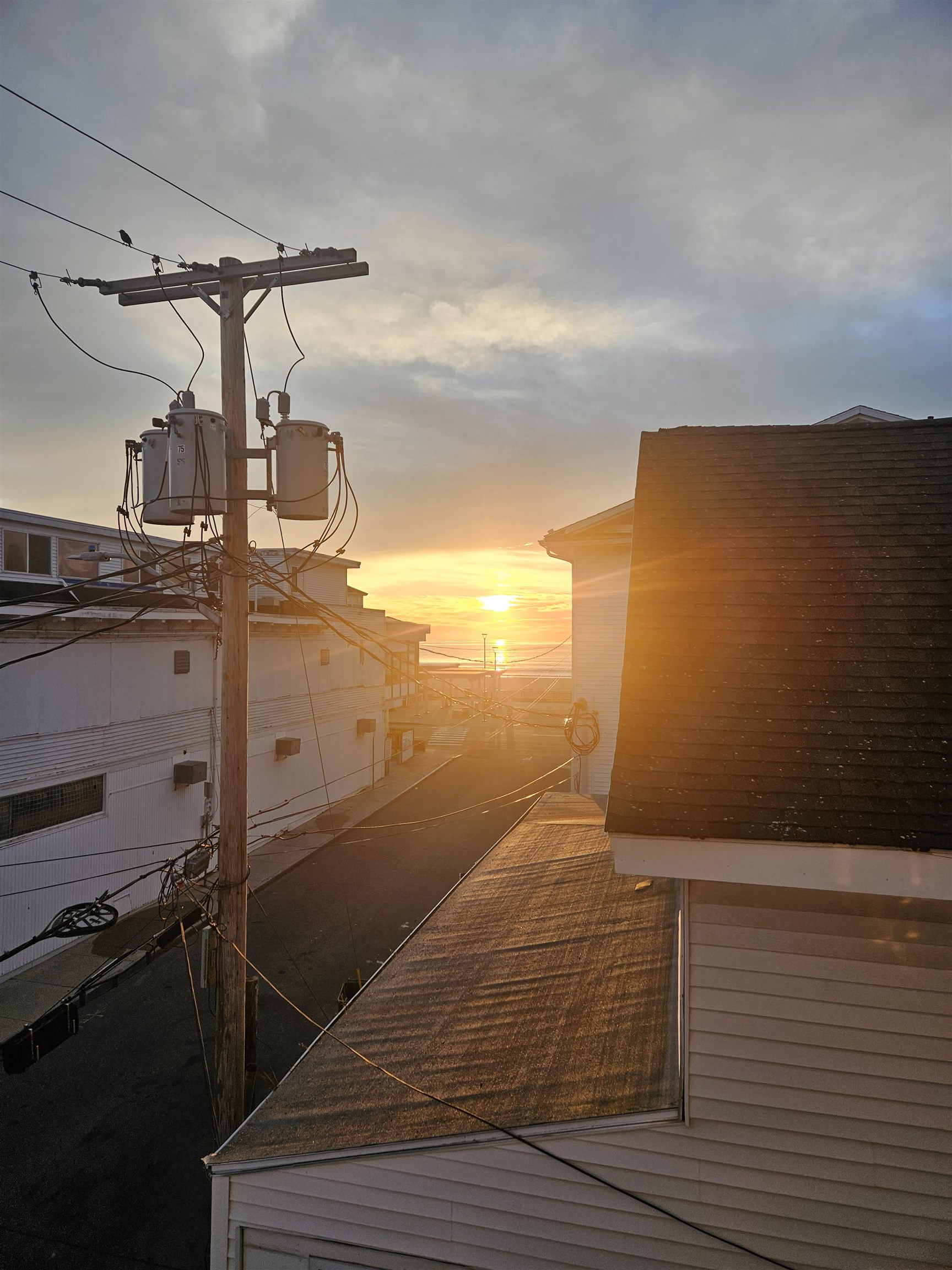 7 F St #3, Hampton, NH 03842