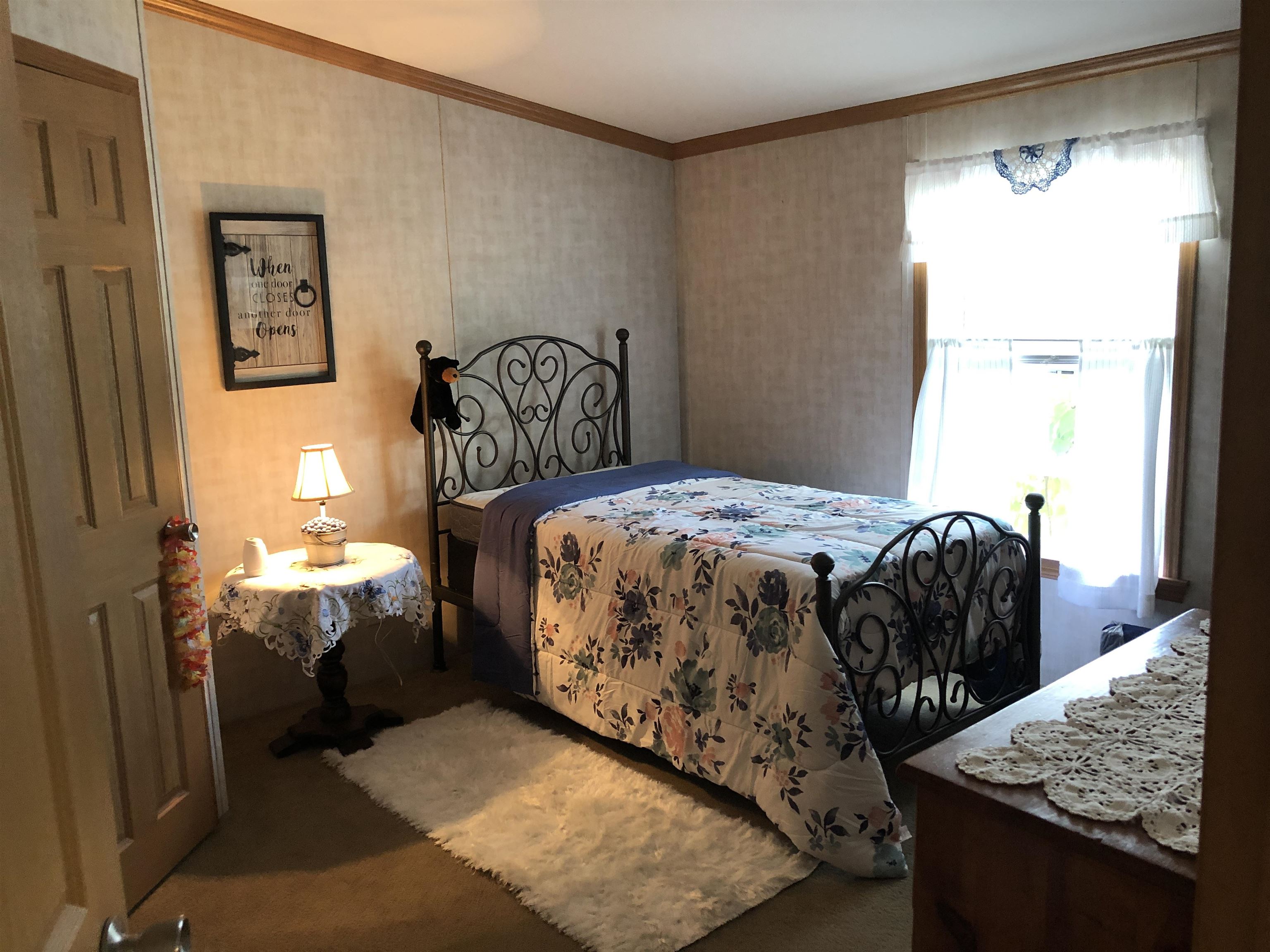 2 Lilac Dr, Rochester, NH 03867