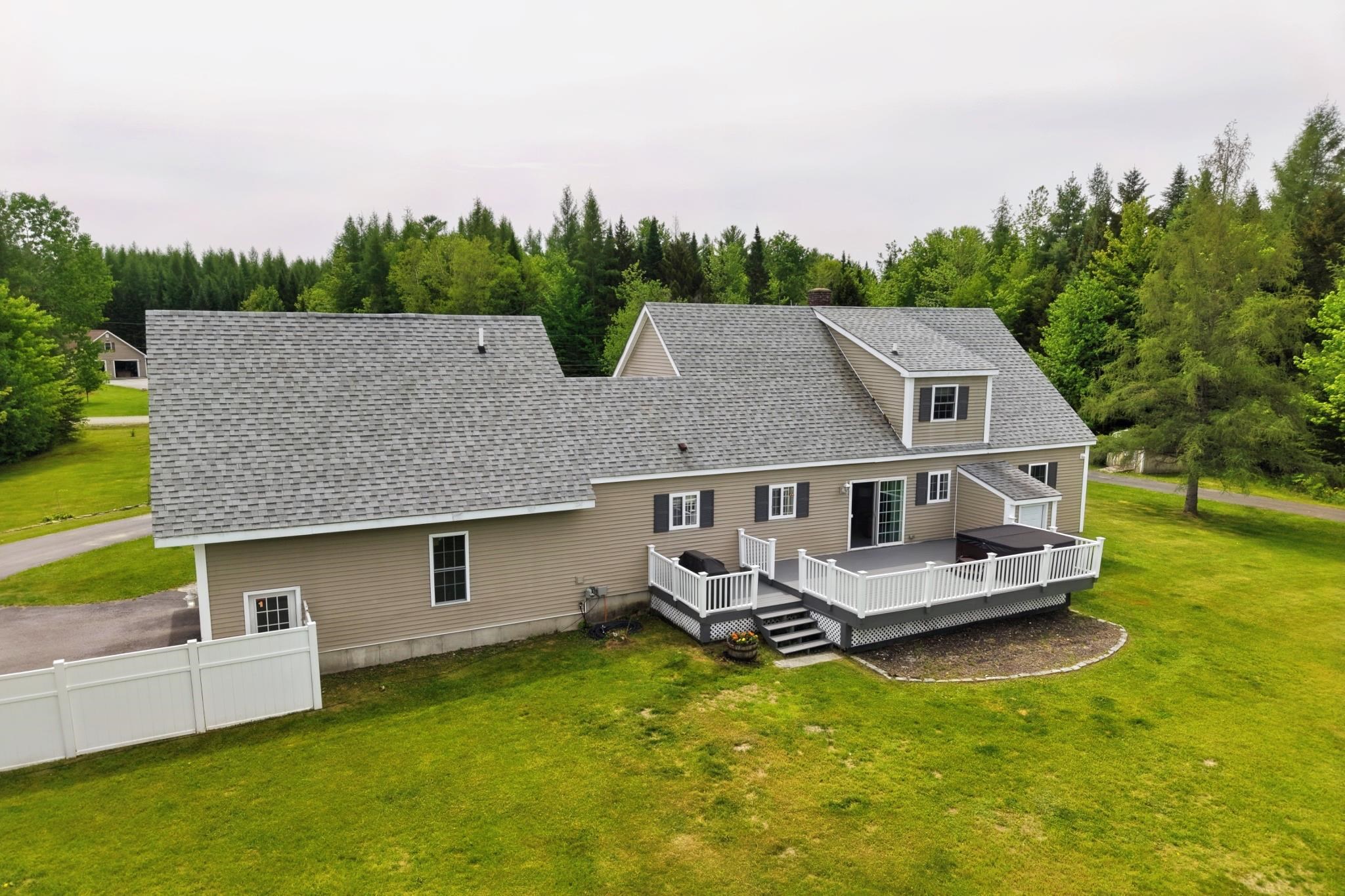 156 Couture Rd, Jefferson, NH 03583