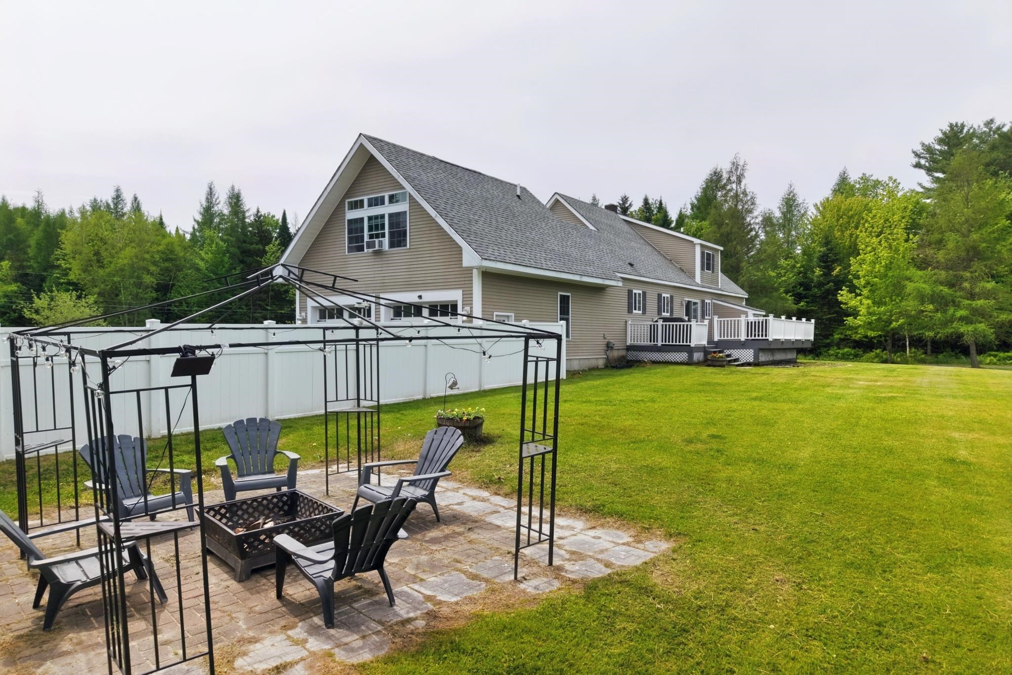 156 Couture Rd, Jefferson, NH 03583