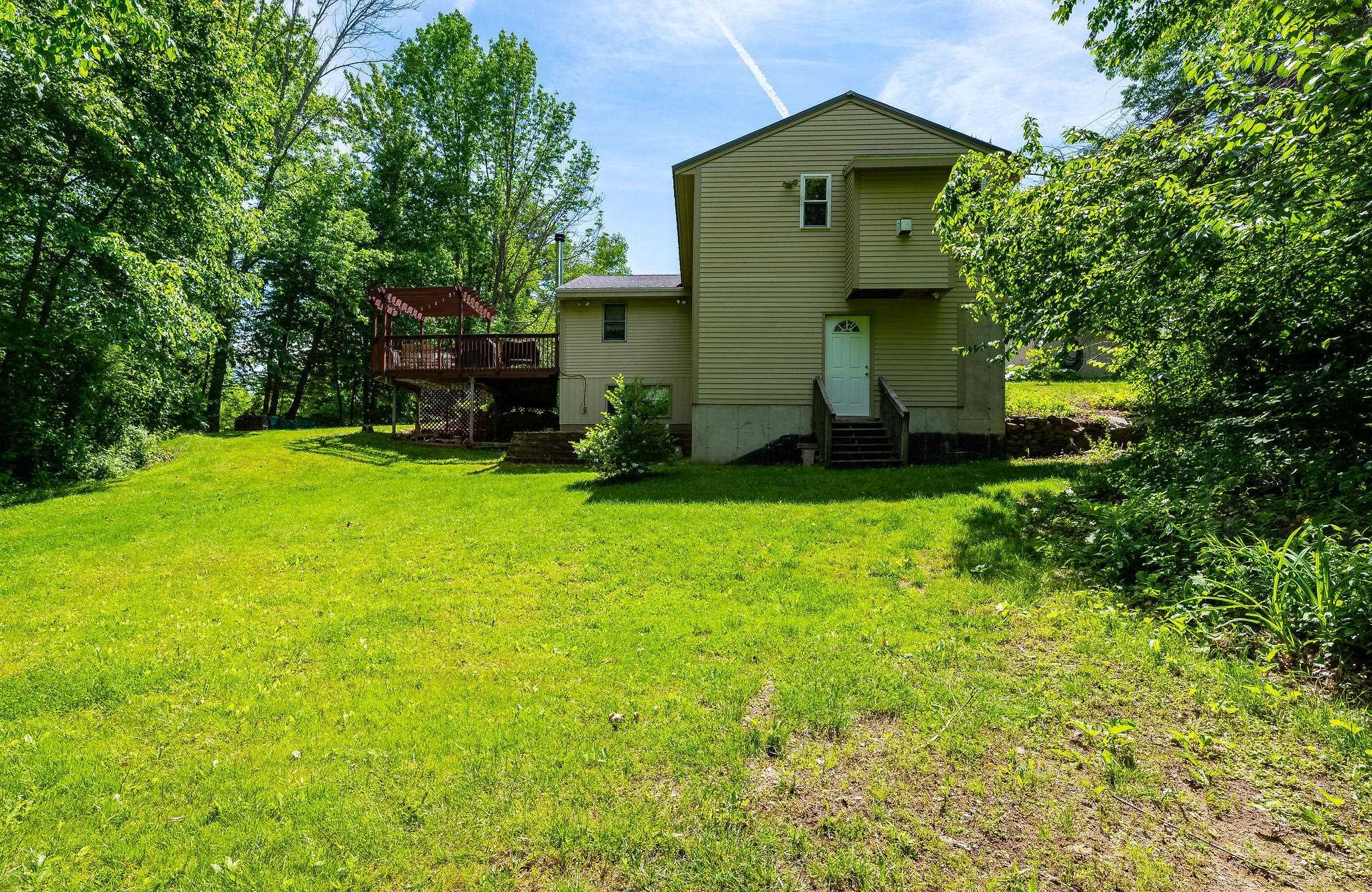 67 Dry Hill Rd, Rochester, NH 03867