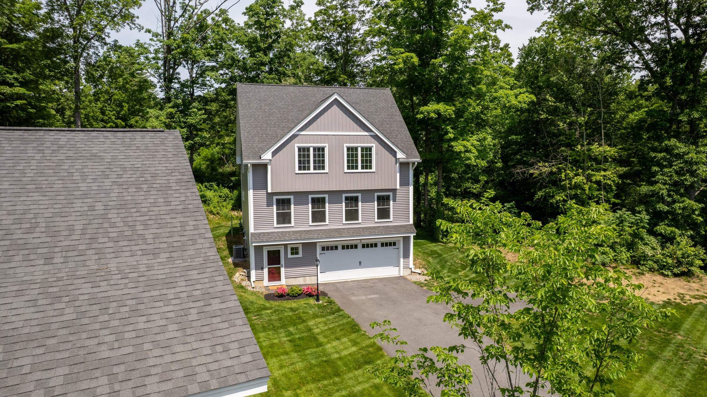 32 Copley Dr, Dover, NH 03820