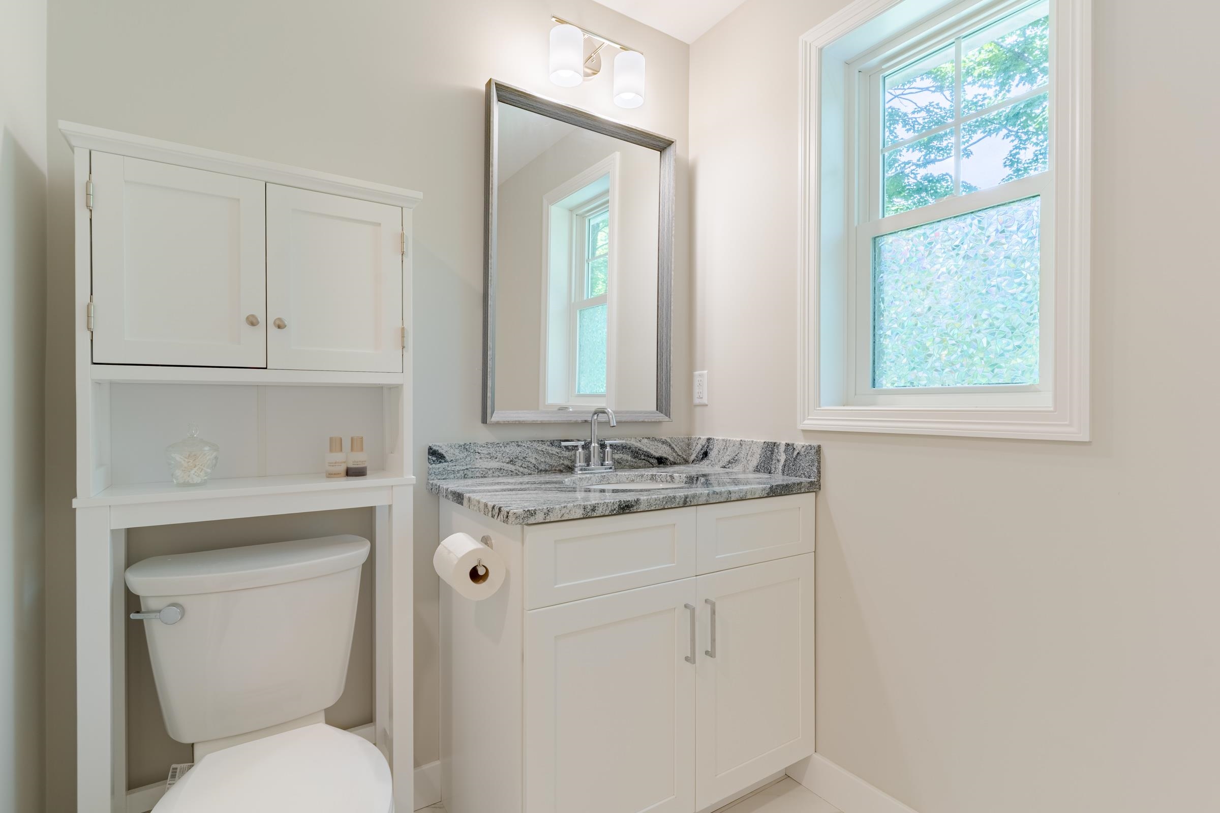 32 Copley Dr, Dover, NH 03820