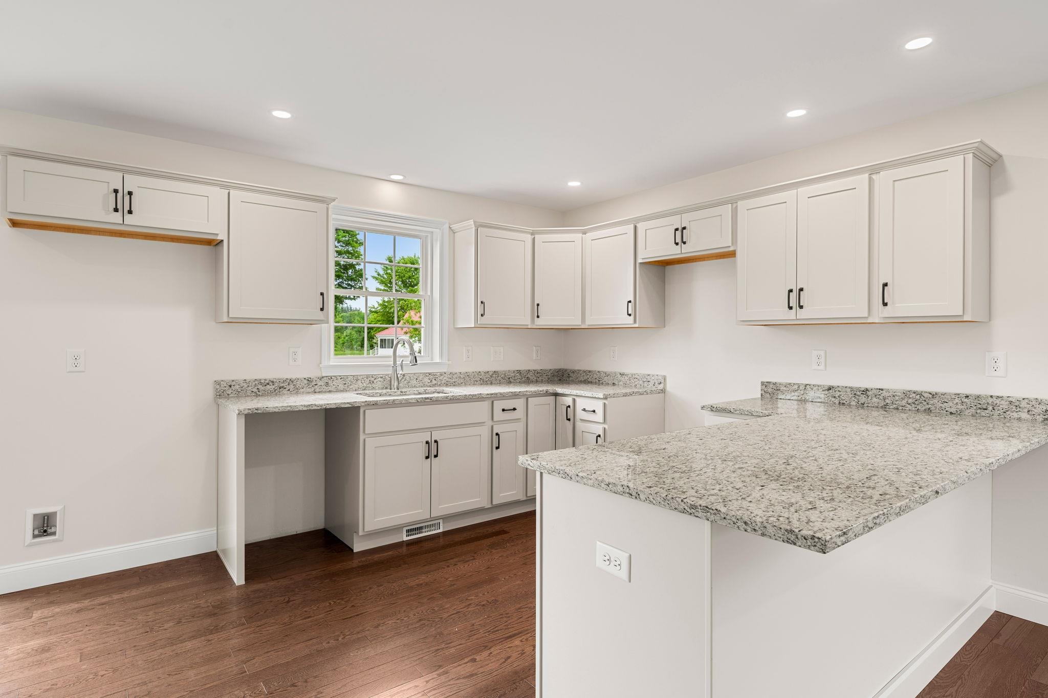 7A Violette Dr, Epping, NH 03042