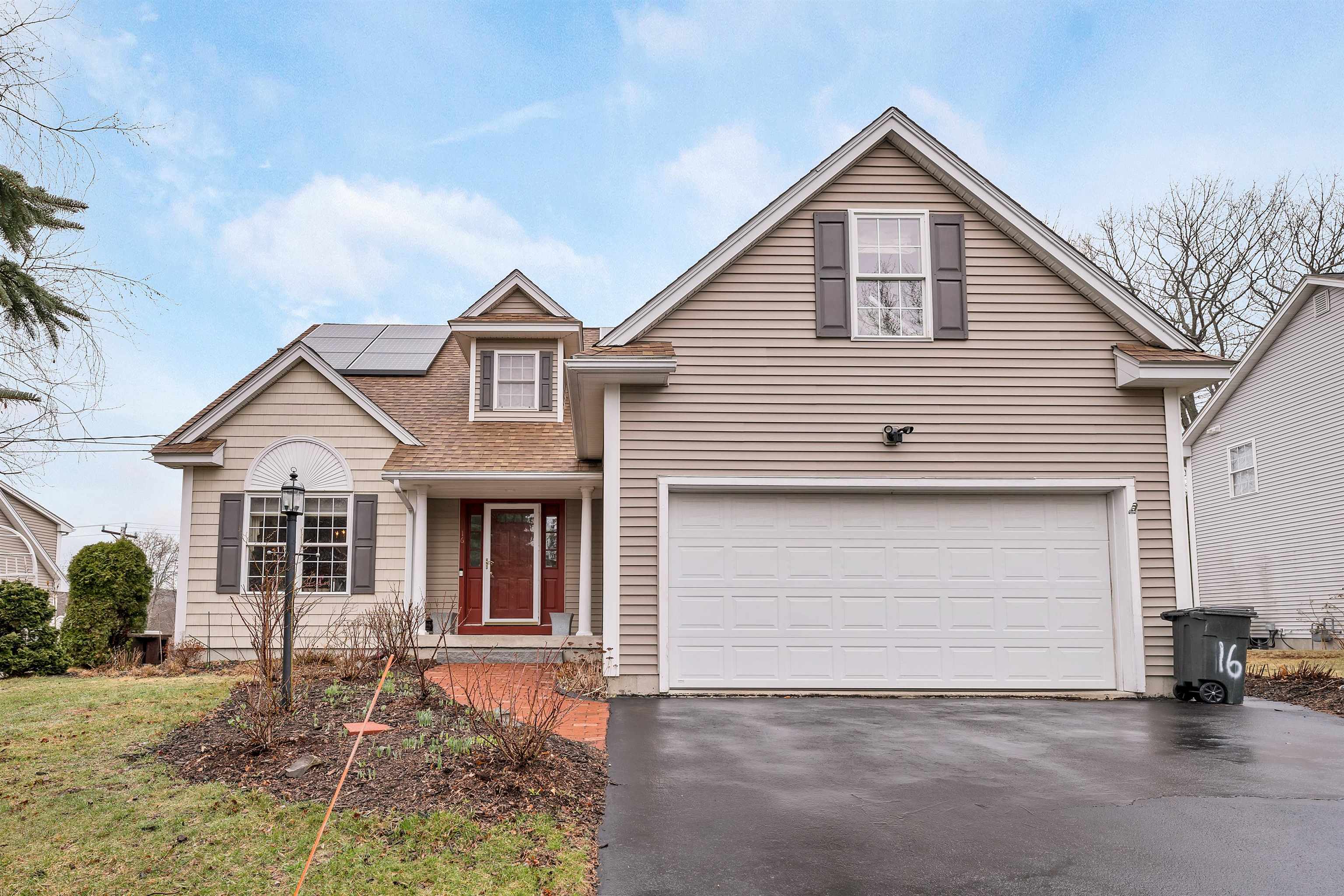 16 Dunlin Way, Portsmouth, NH 03801
