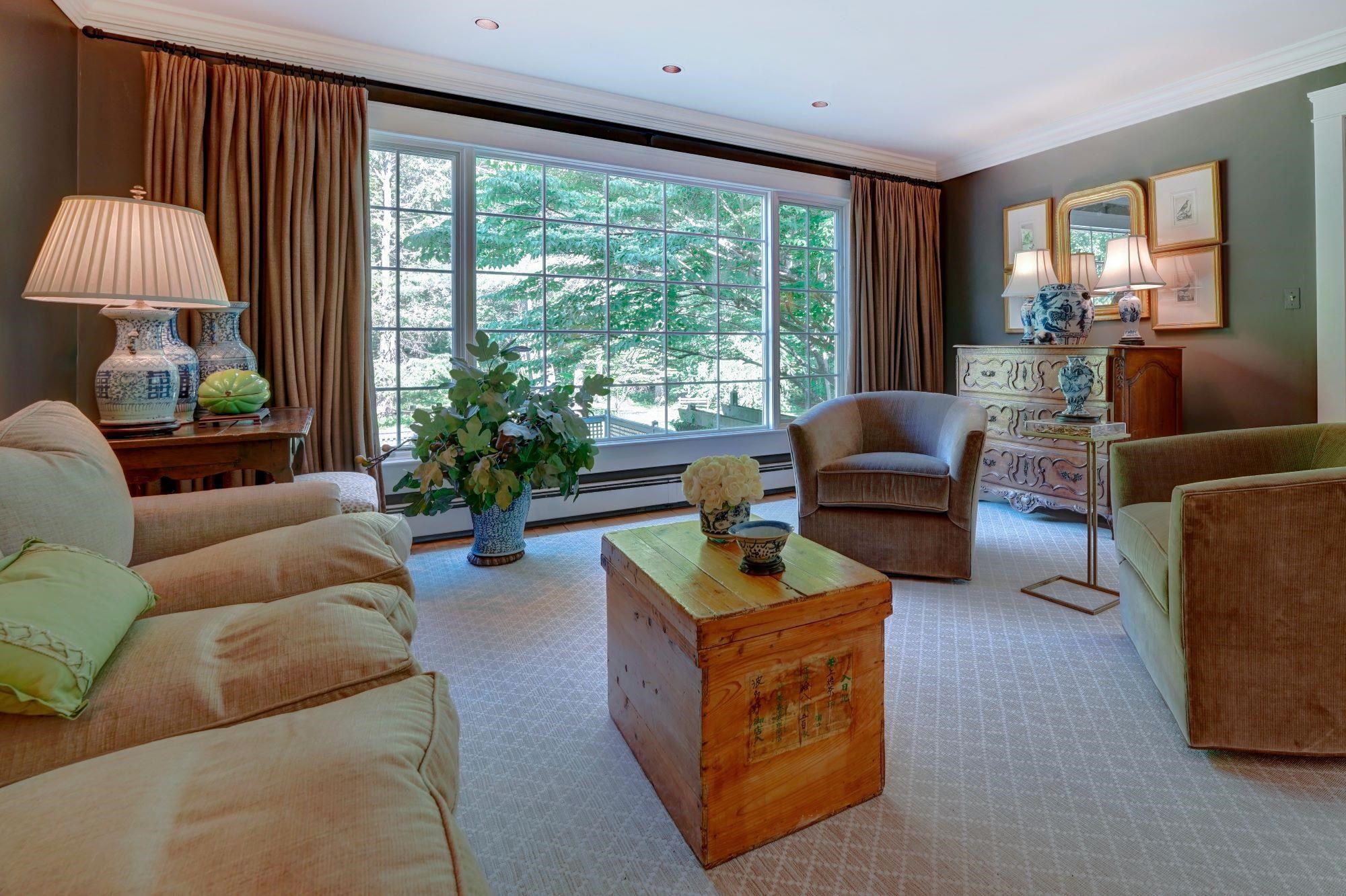 129 Mill Rd, North Hampton, NH 03862
