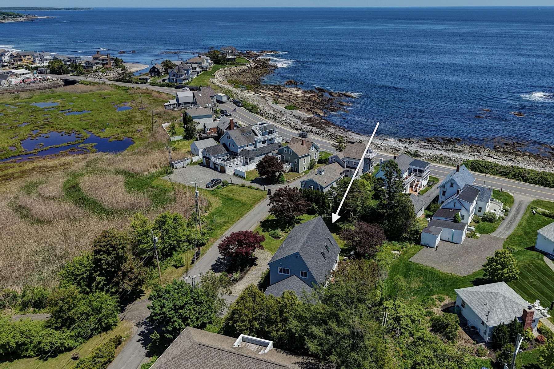 4 Highland Park Ave, Rye, NH 03870