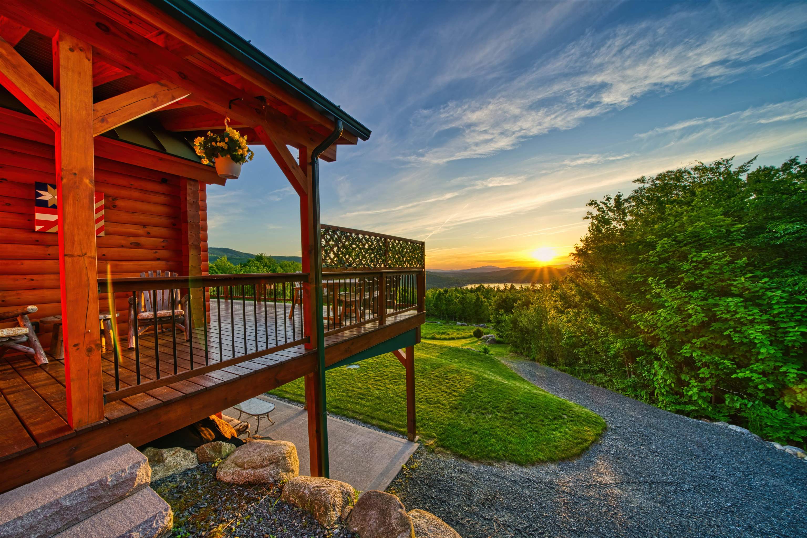 201 Rollins Rd, Newbury, NH 03255