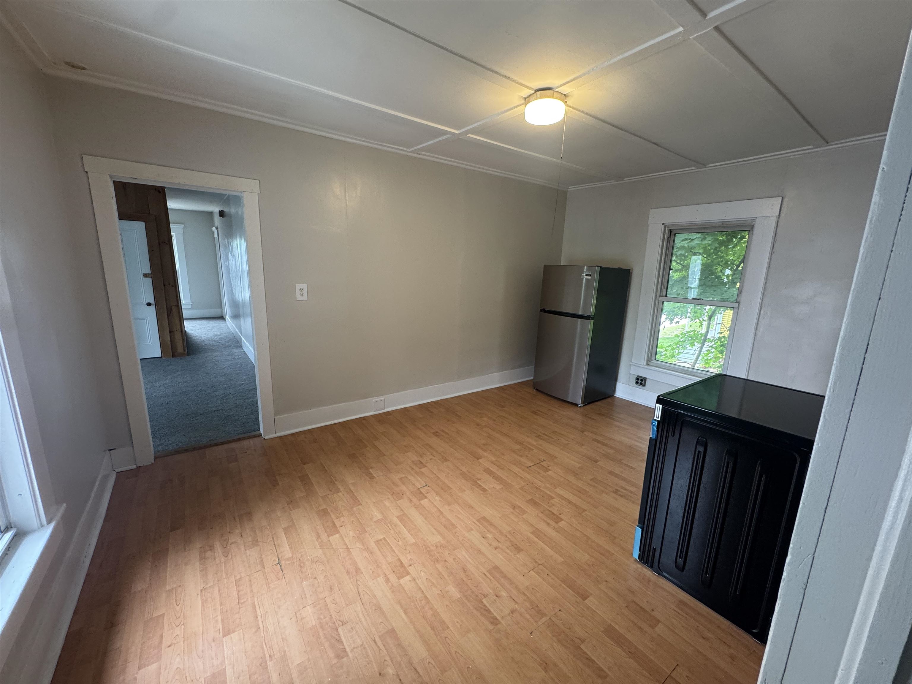 9 Pine St, Pembroke, NH 03275