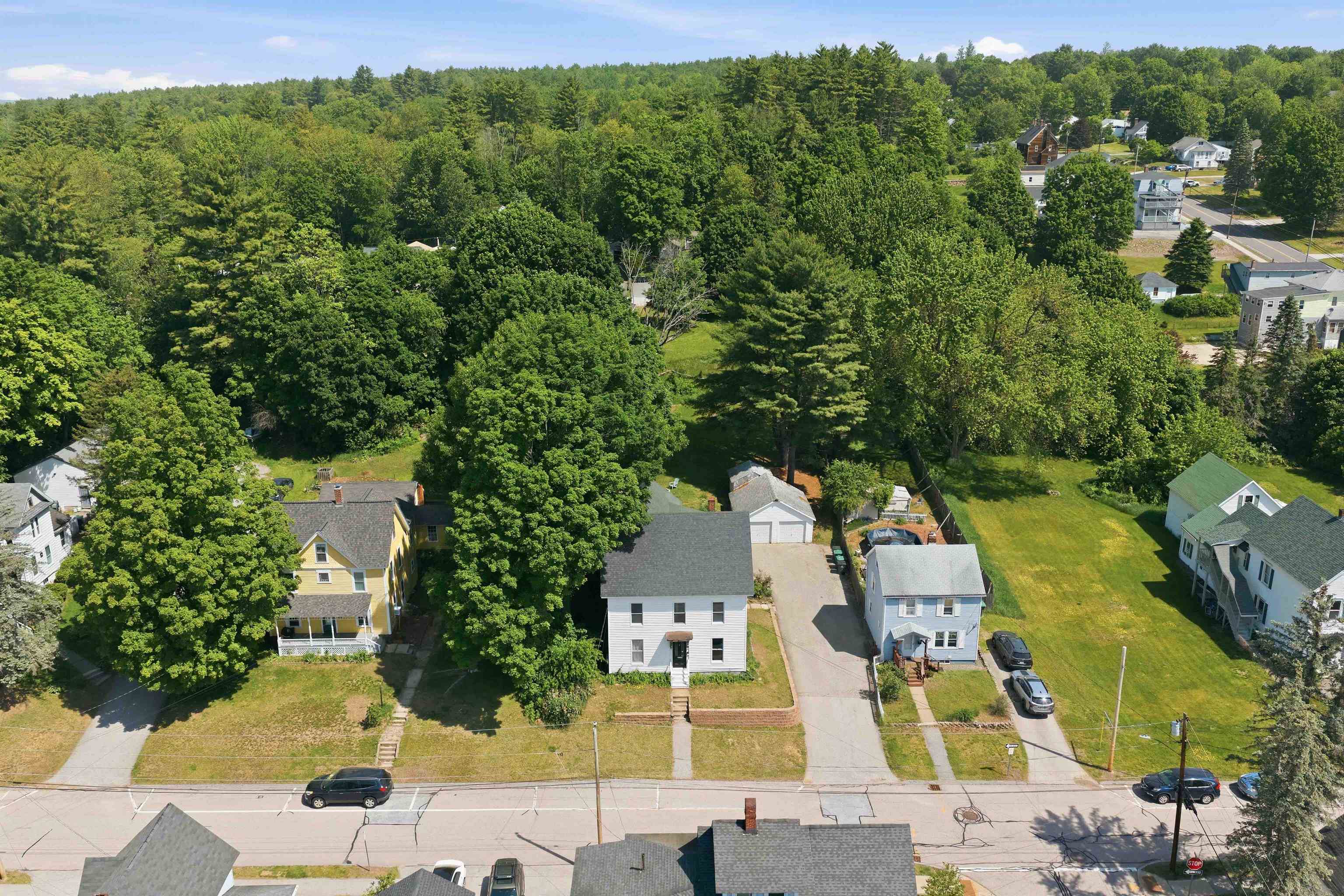 9 Pine St, Pembroke, NH 03275