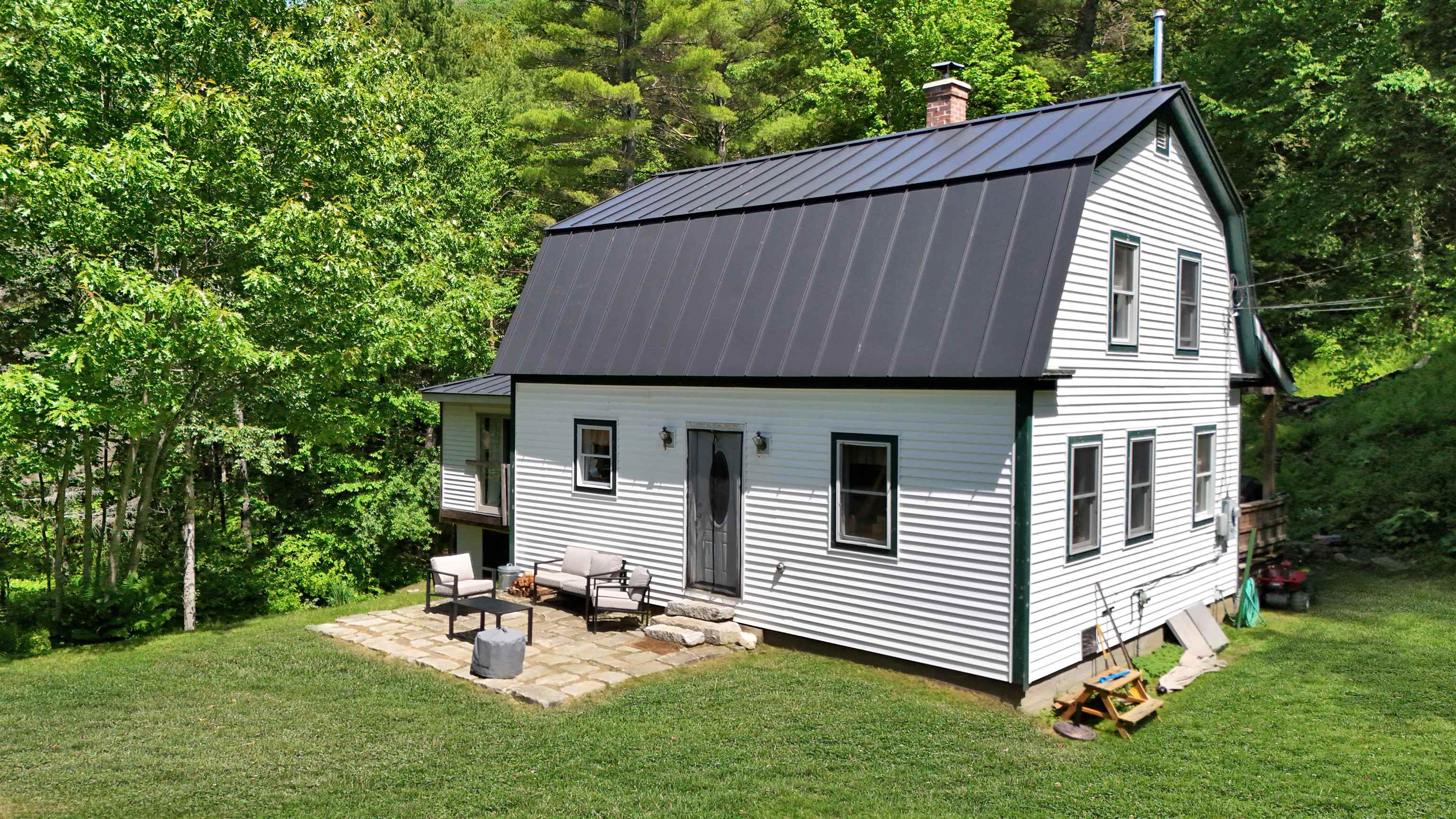 BRIDGEWATER VT&nbsp;Home for sale $$439,000 | $250 per sq.ft.
