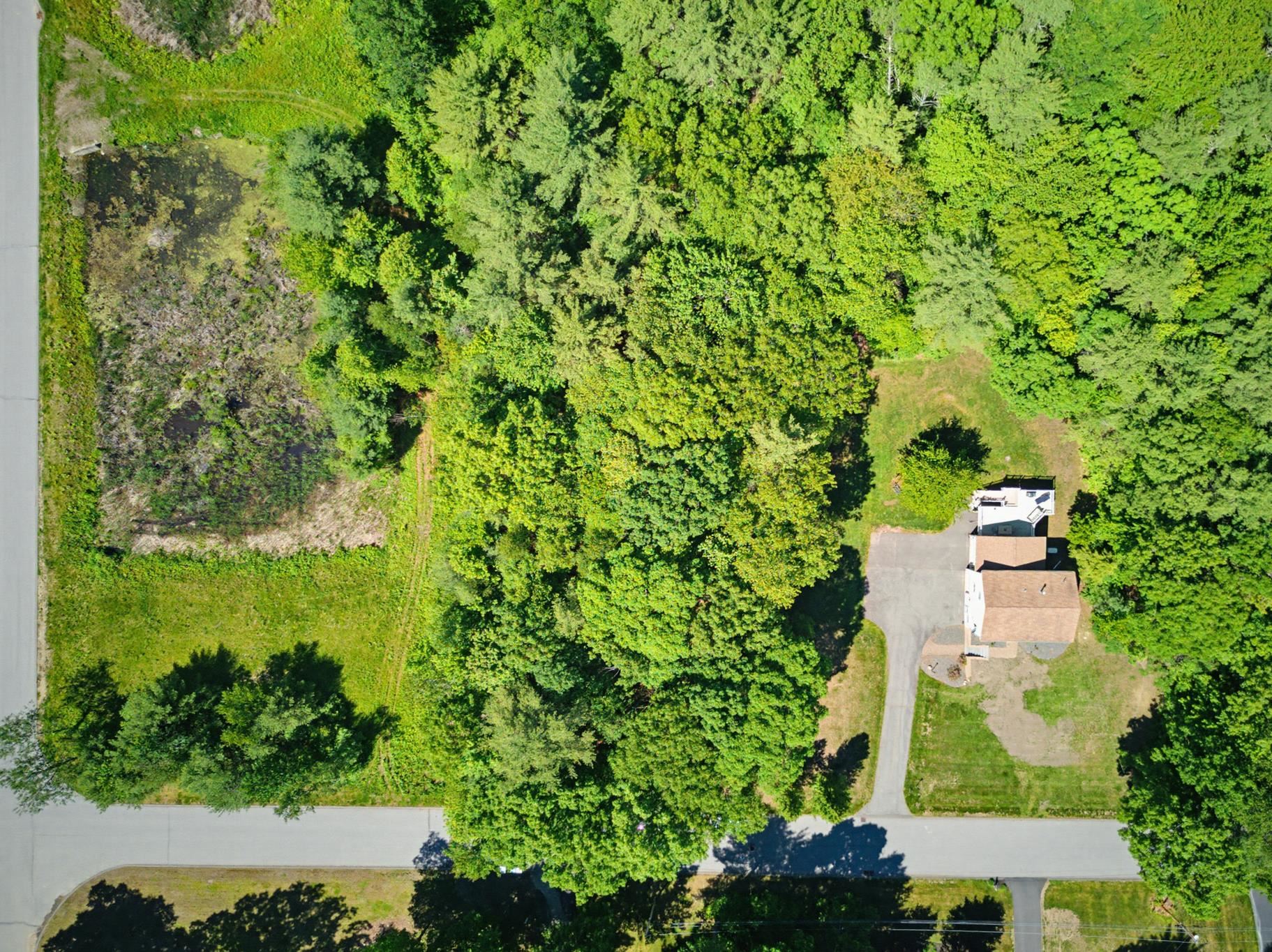 55 Kristin Dr, Derry, NH 03038