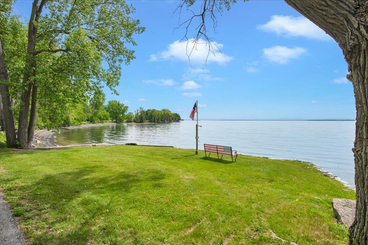 174 Pelot's Point Road