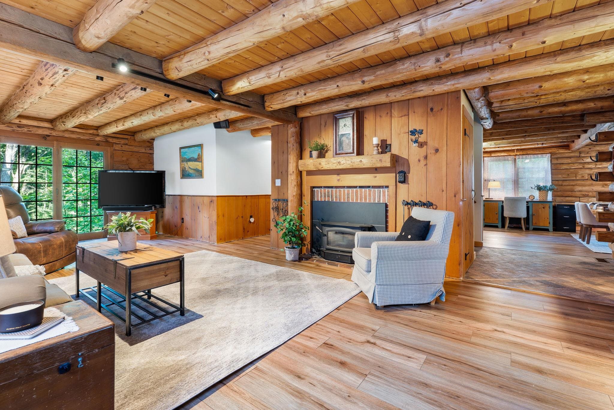 24 Cate Rd, Deerfield, NH 03037
