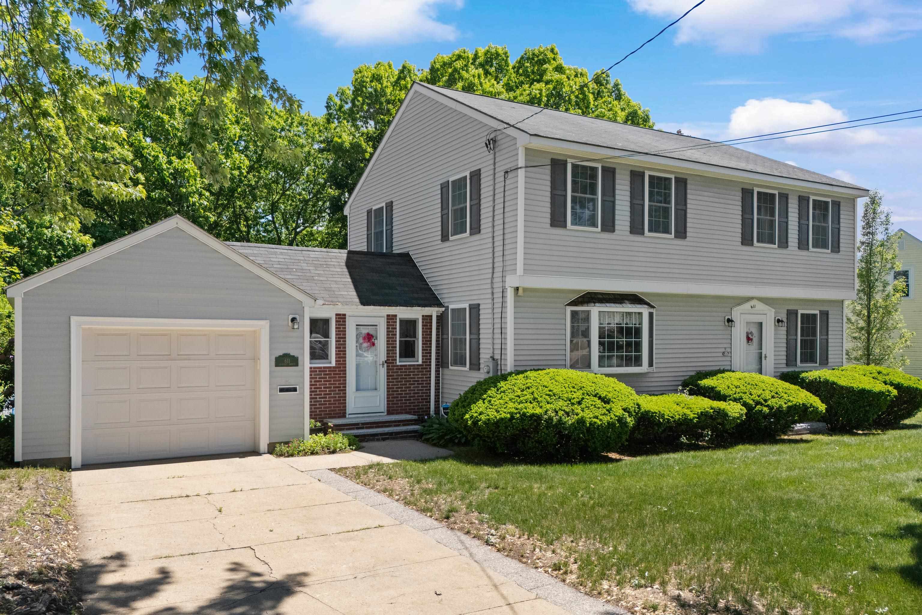 611 Coolidge Ave, Manchester, NH 03102