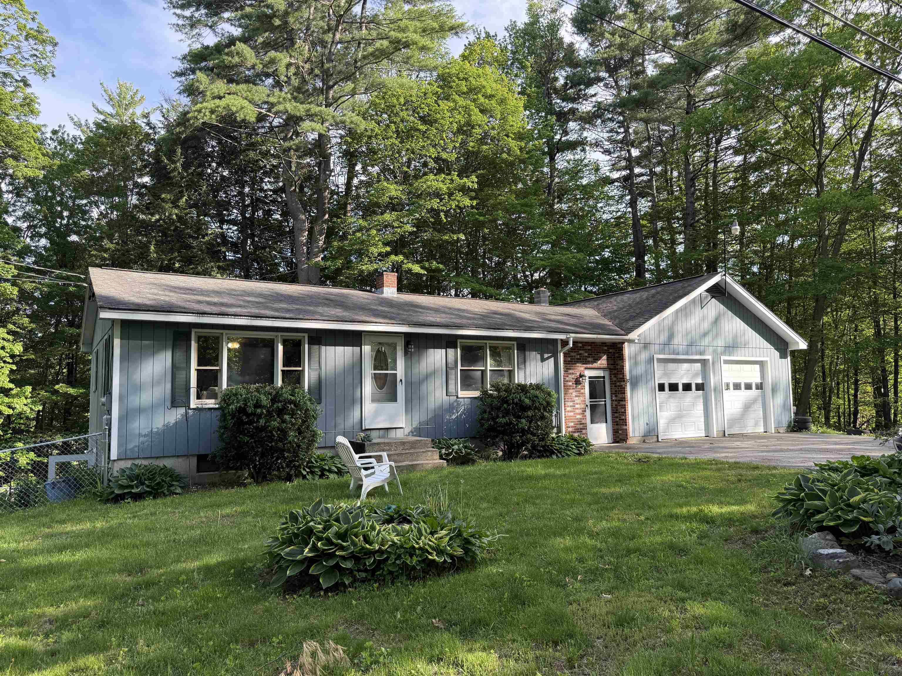 87 Clay Hill Rd, Claremont, NH 03745