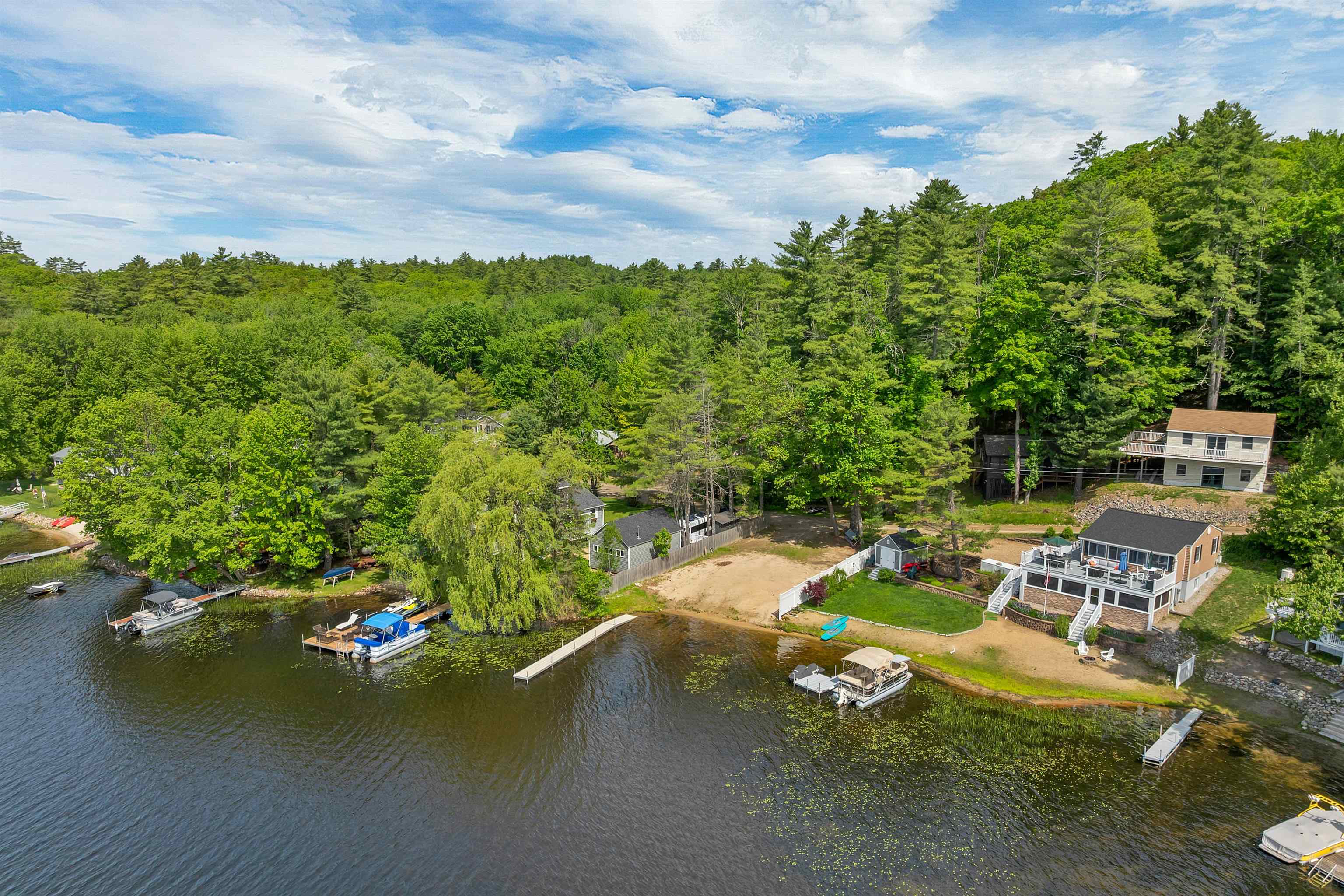16 Palm Ln, Alton, NH 03809