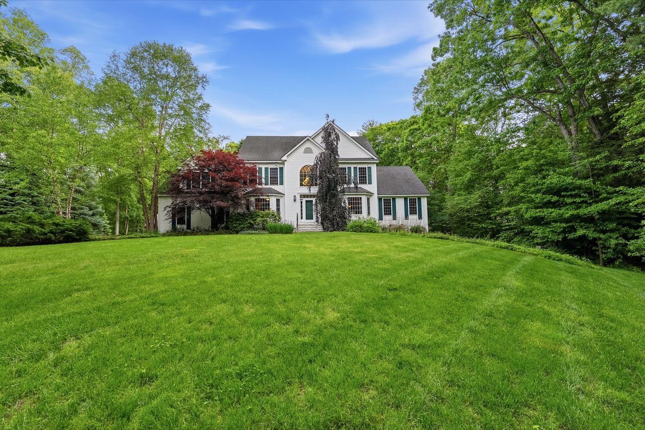 10 Cristy Rd, Windham, NH 03087