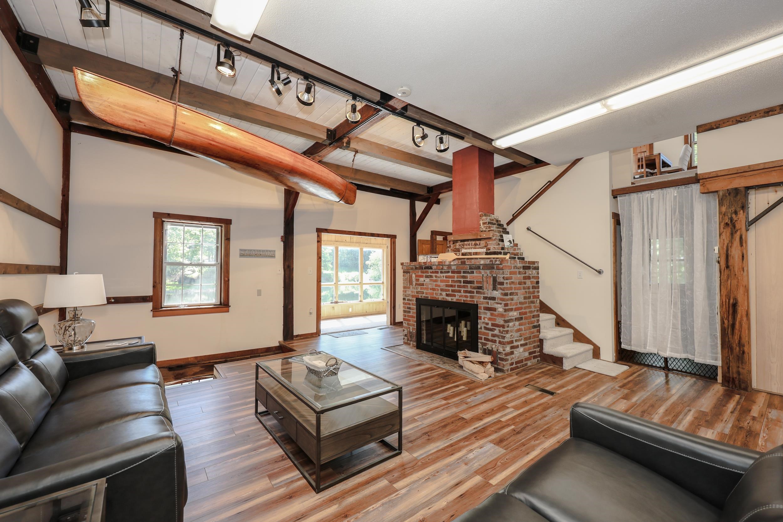 30 Riverside Dr, Ashland, NH 03217