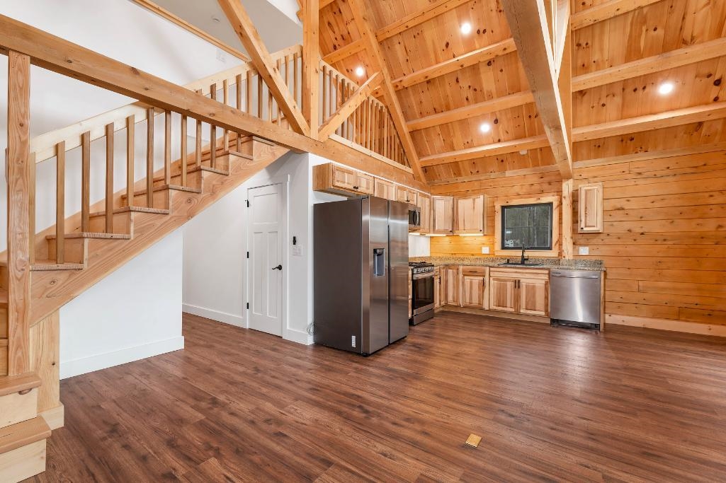 13 Stonehenge Cir #3, Northfield, NH 03276