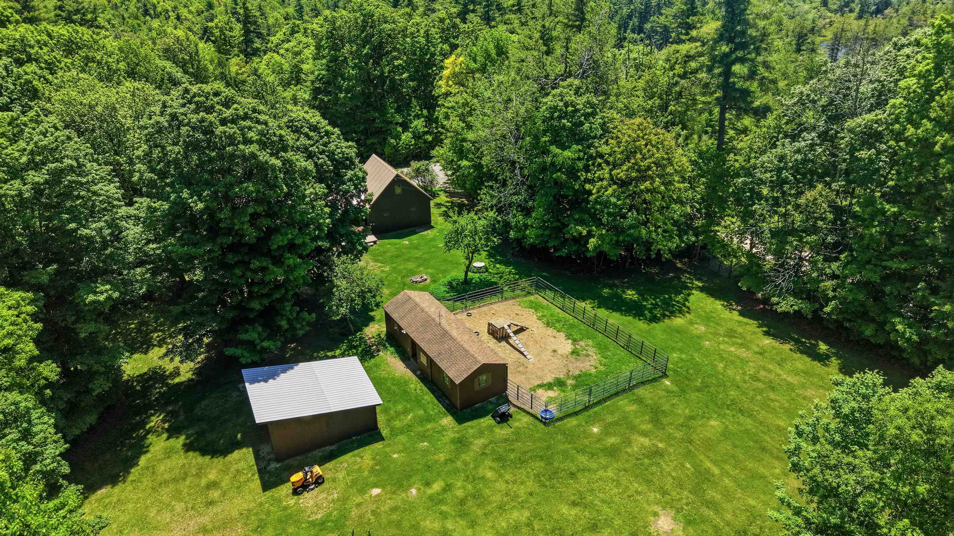 291 Halfmoon Pond Rd, Washington, NH 03280